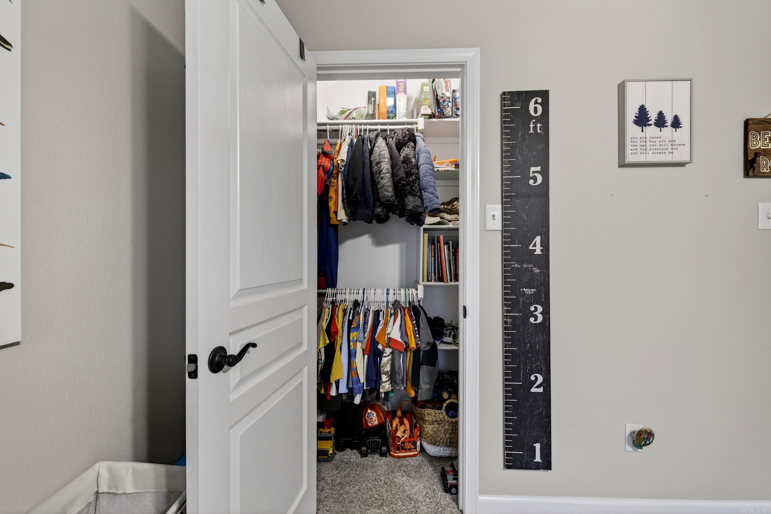 HUNTINGTON PLACE - Residential