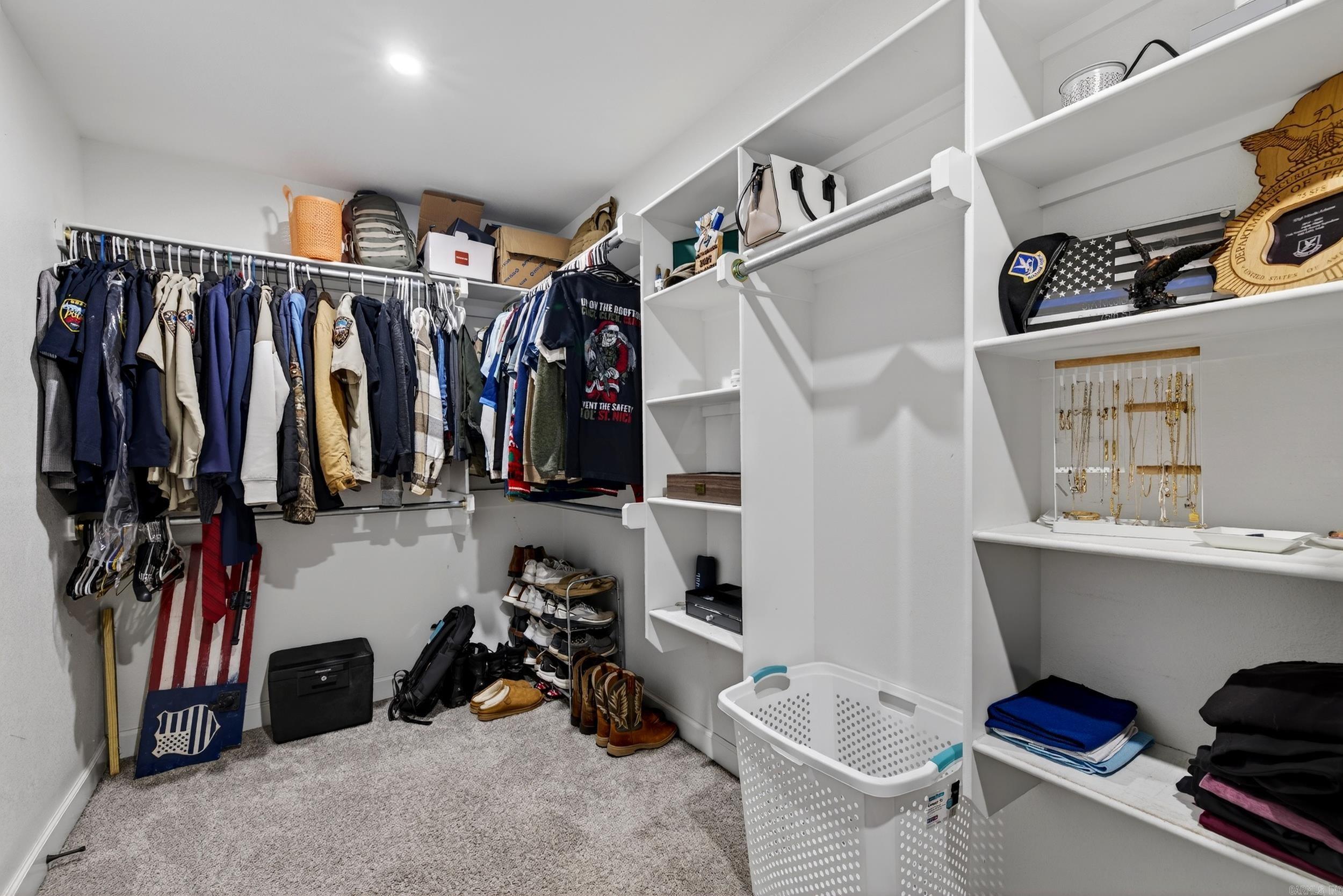 HUNTINGTON PLACE - Residential