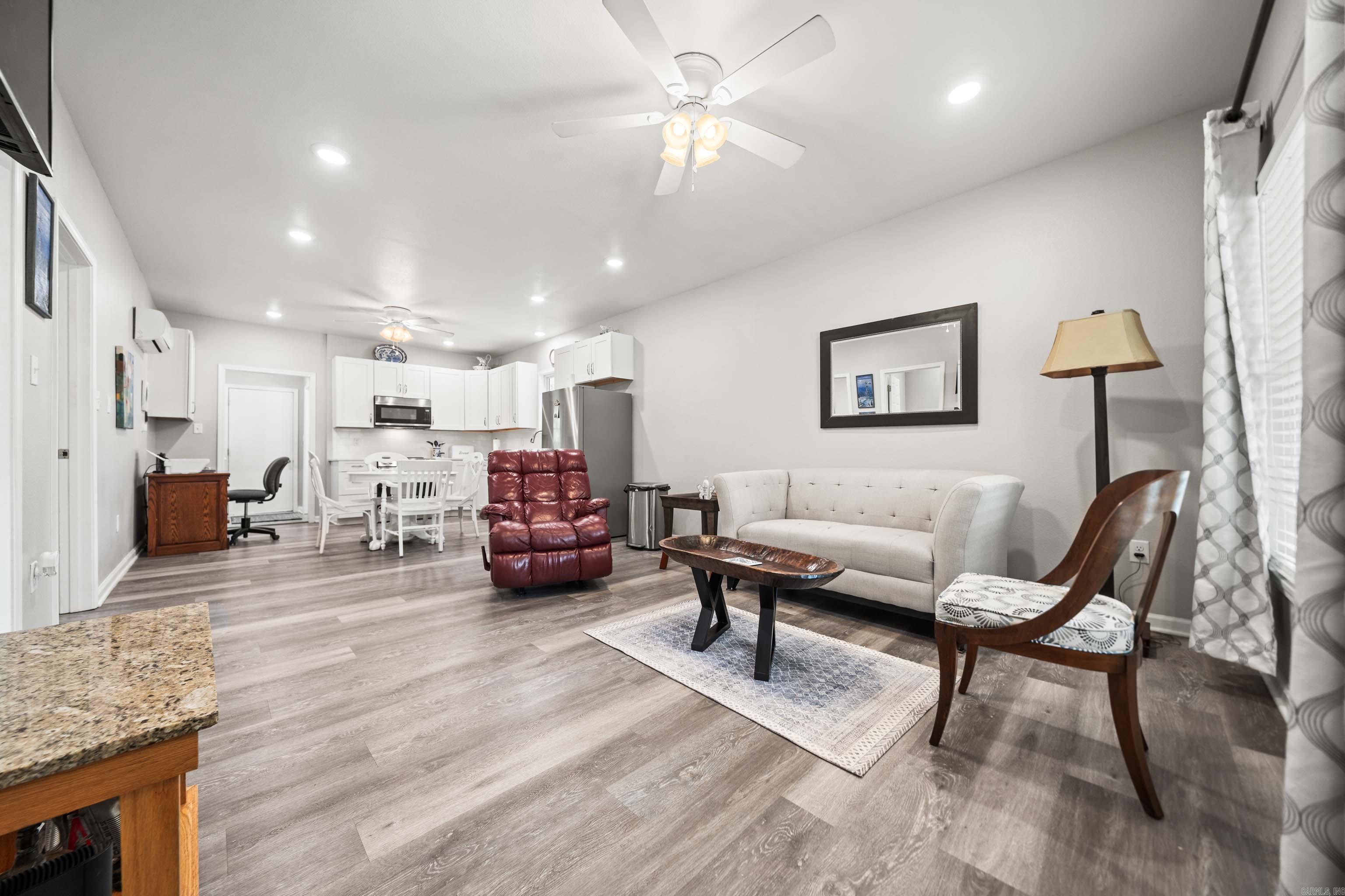 Morrison & Belding - Residential