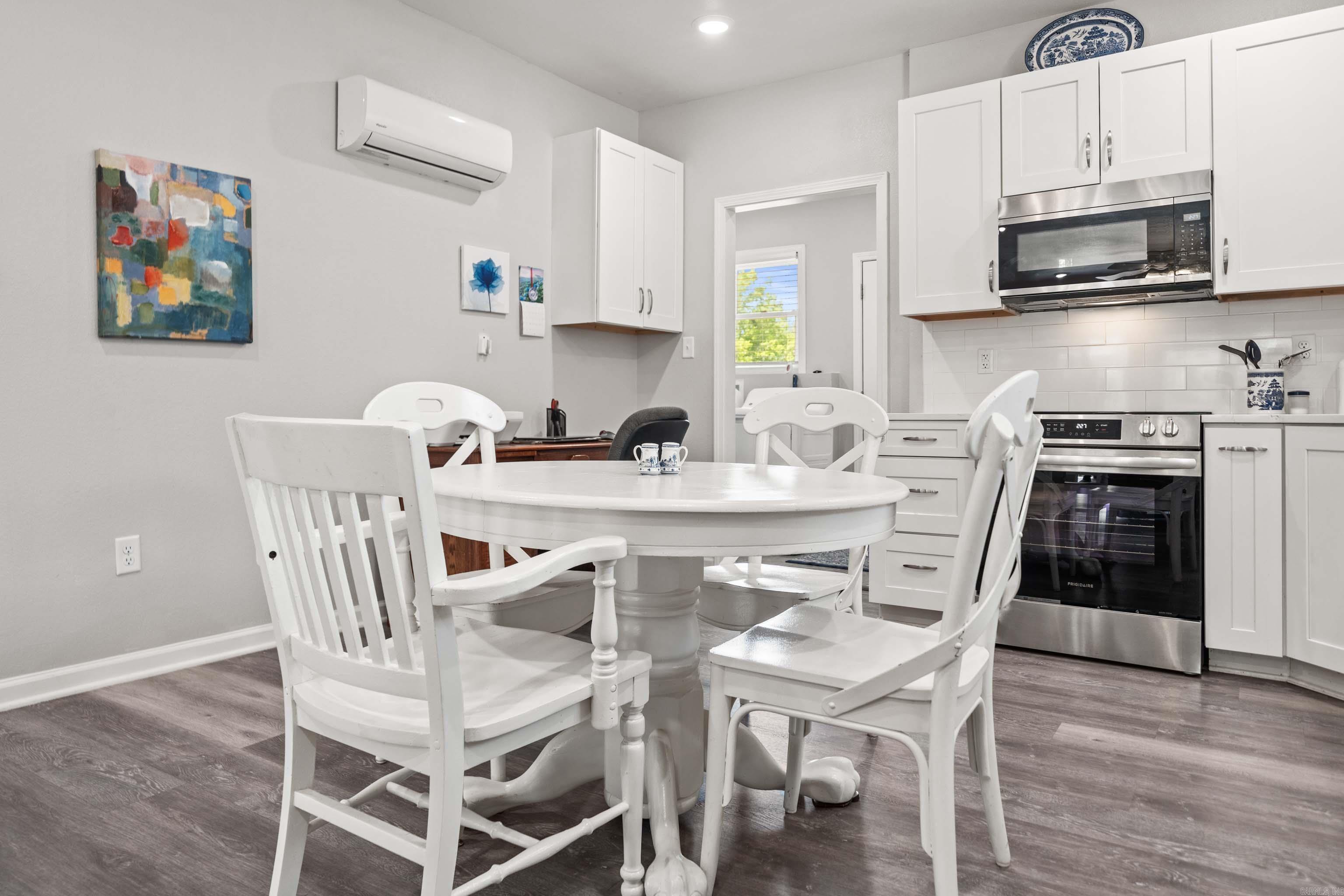 Morrison & Belding - Residential