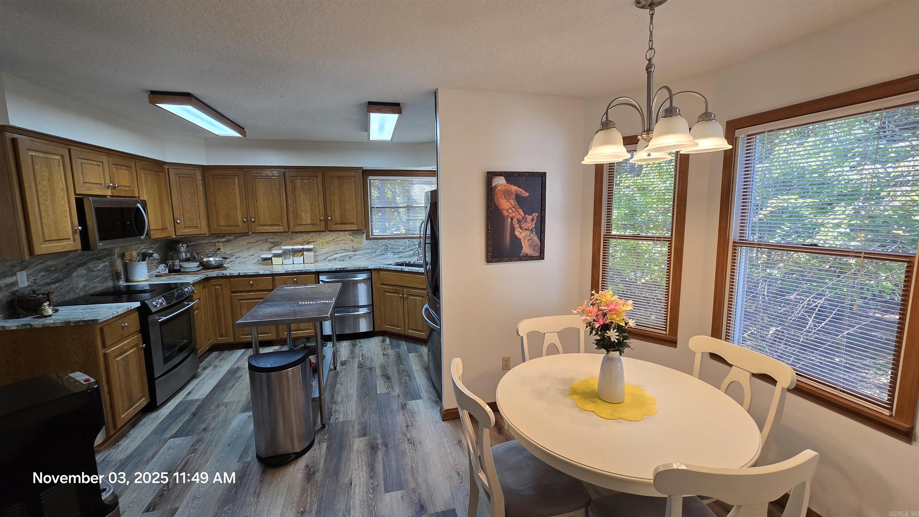 MOUNTAIN RANCH - Residential