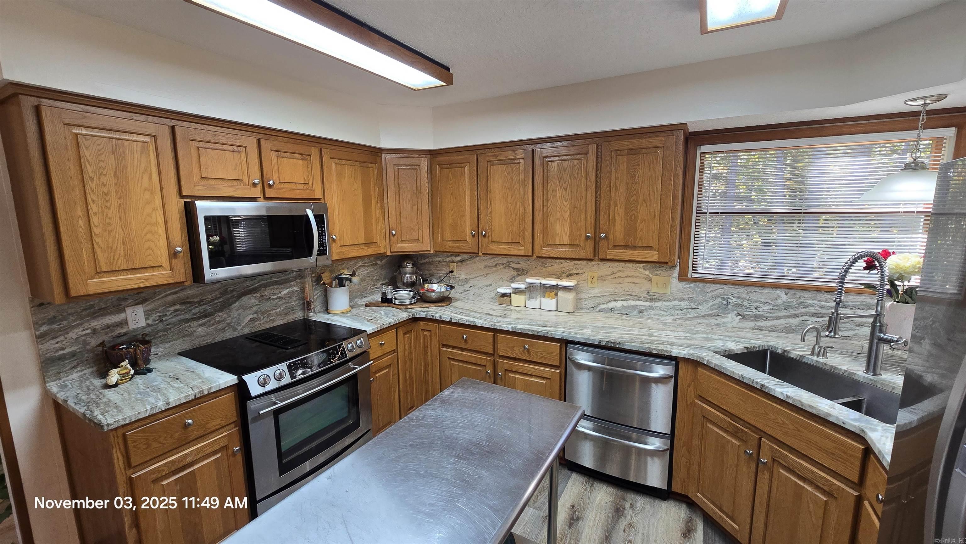 MOUNTAIN RANCH - Residential