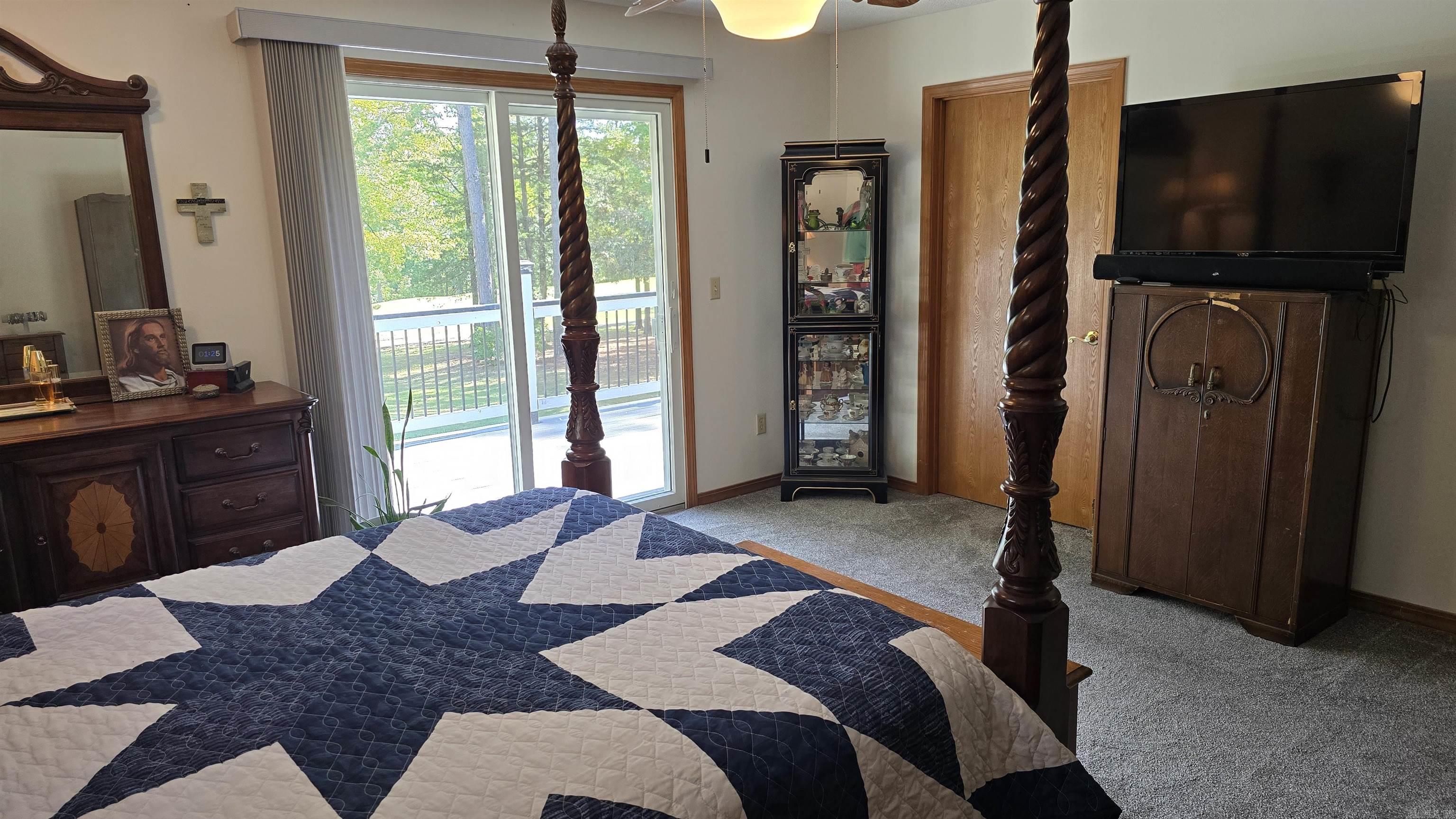 MOUNTAIN RANCH - Residential