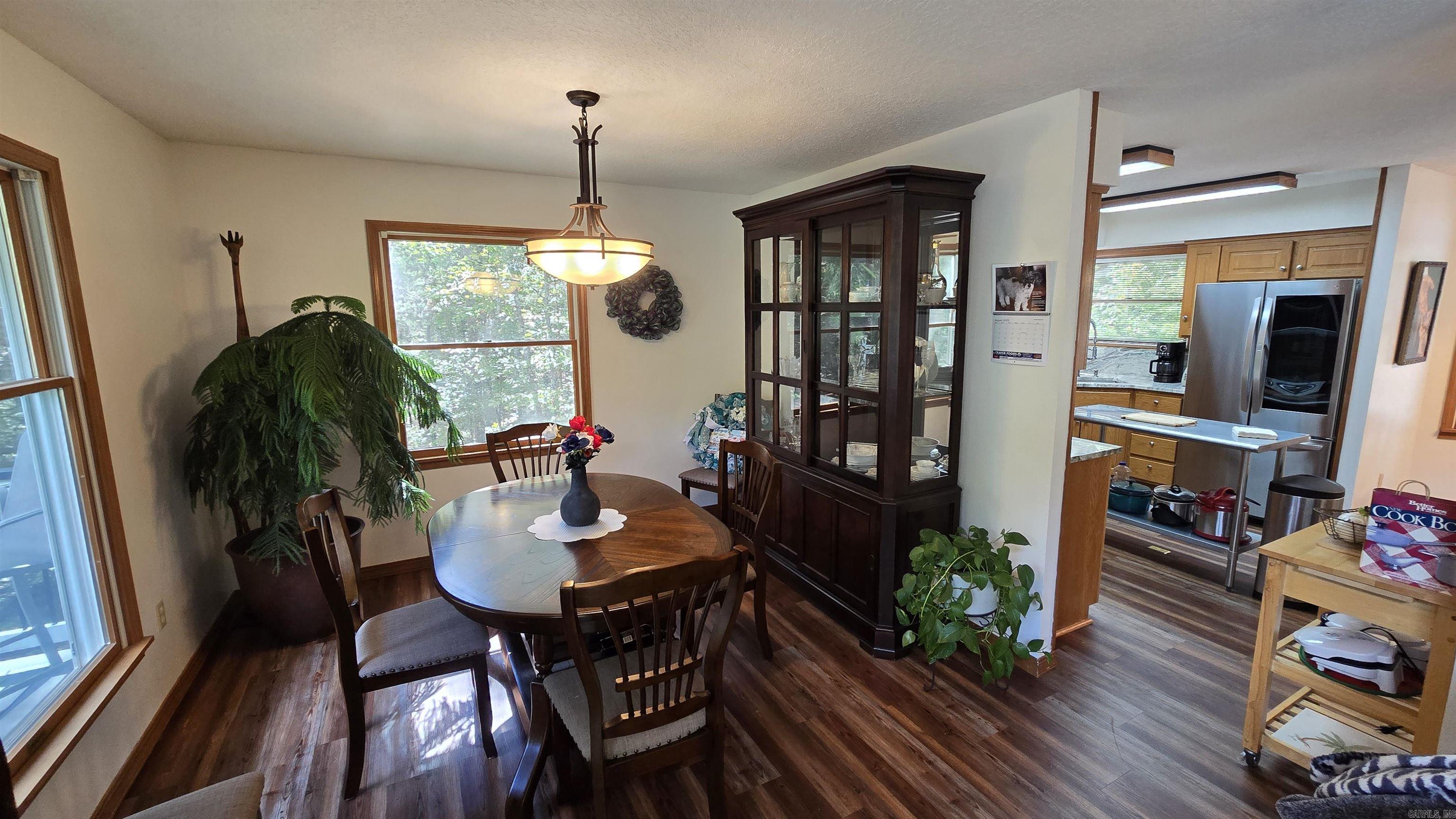 MOUNTAIN RANCH - Residential