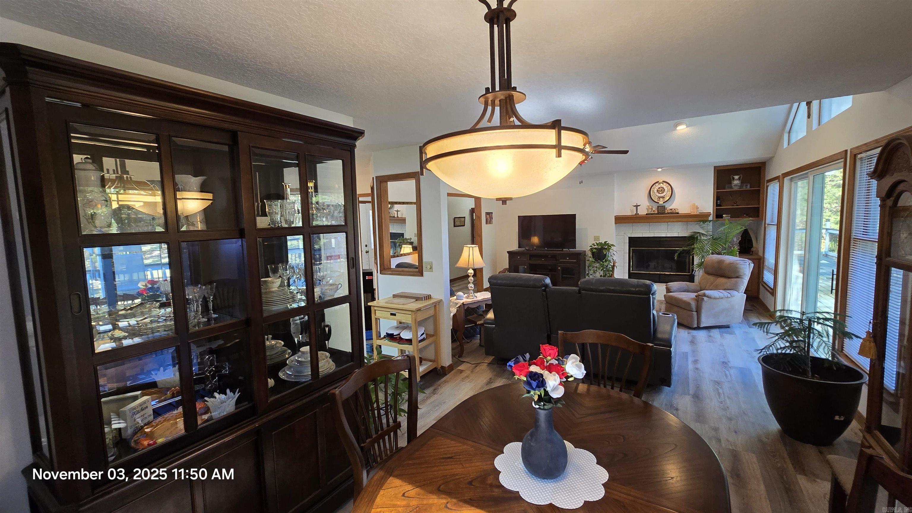 MOUNTAIN RANCH - Residential