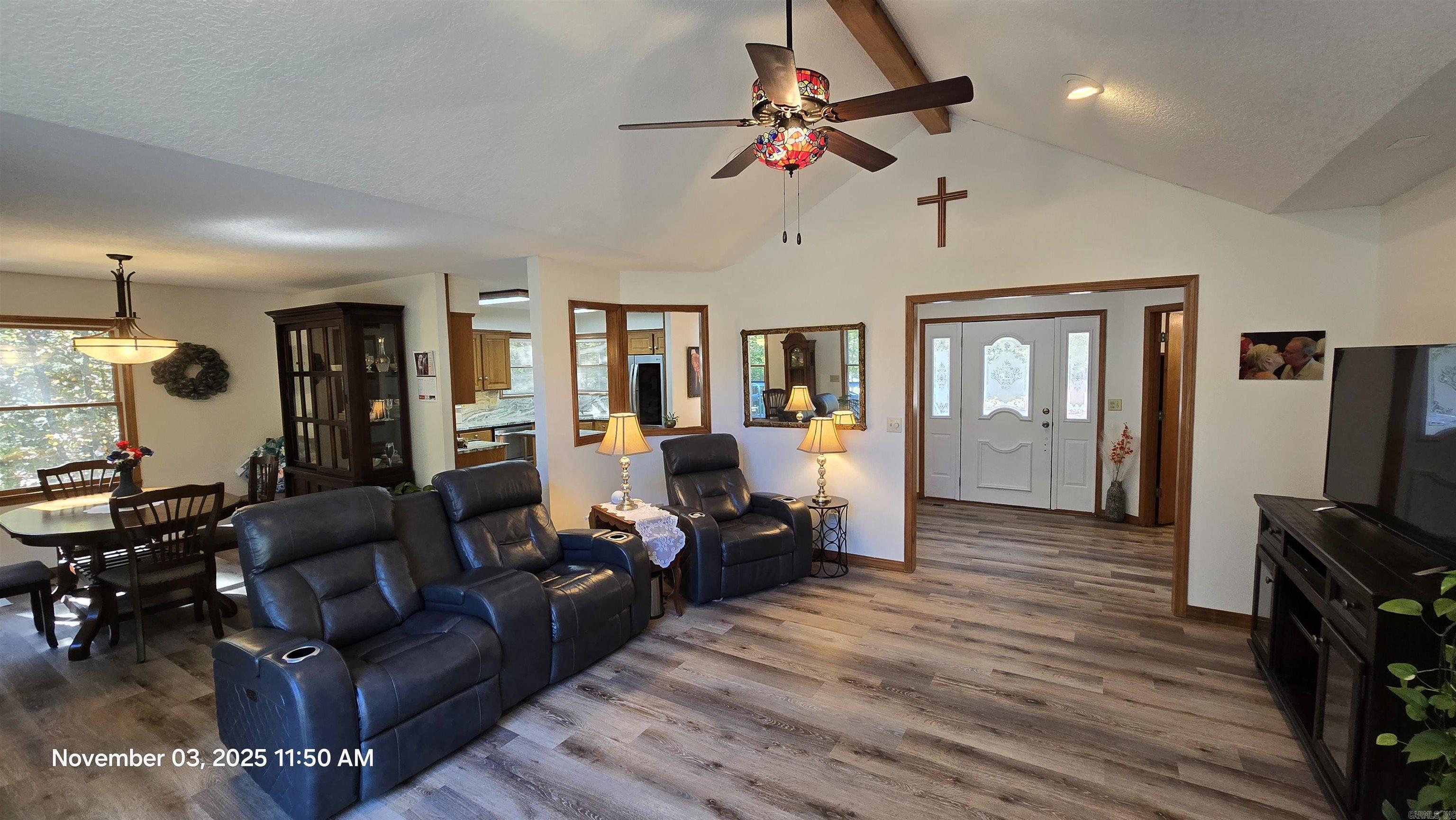 MOUNTAIN RANCH - Residential