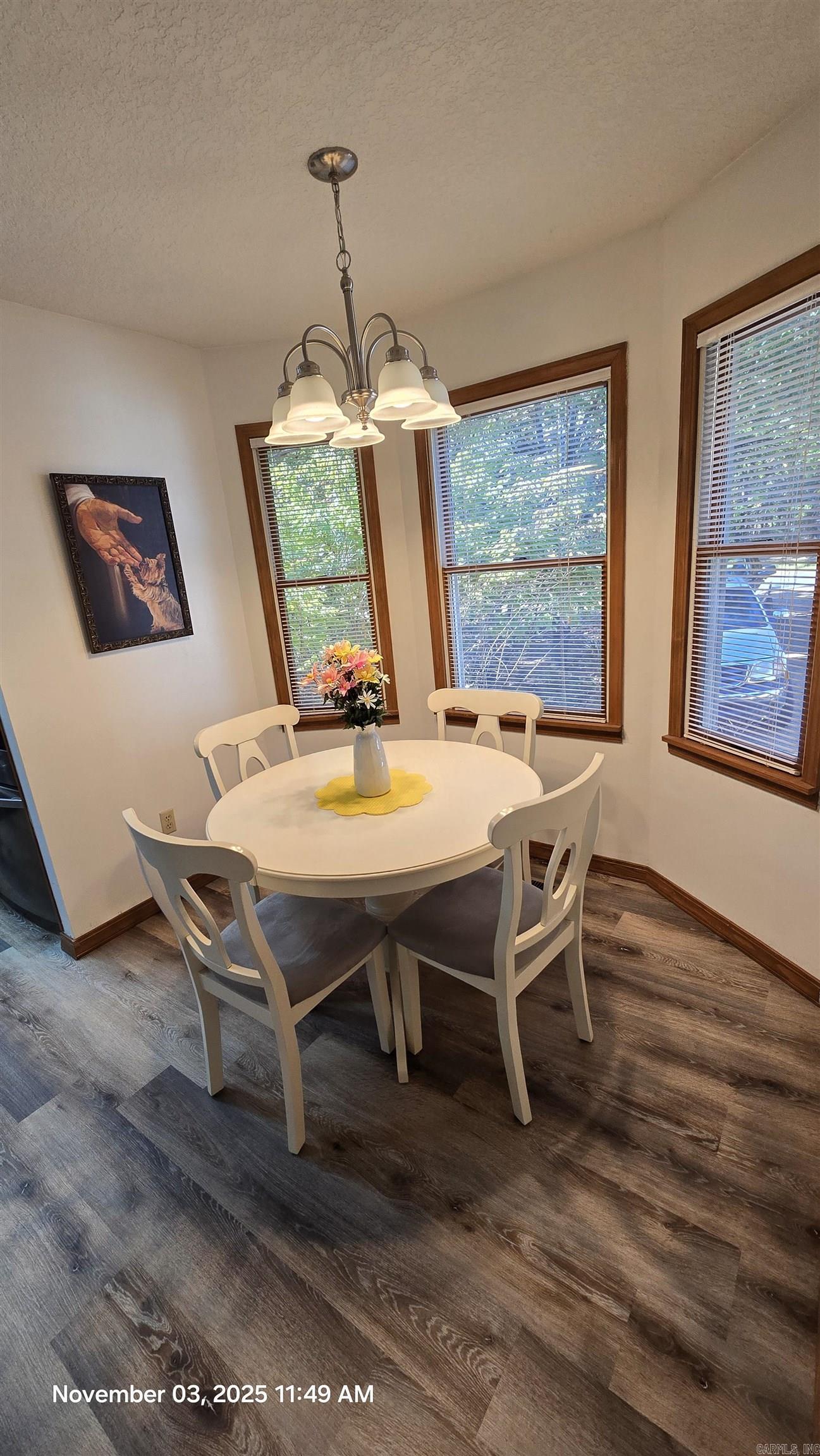 MOUNTAIN RANCH - Residential