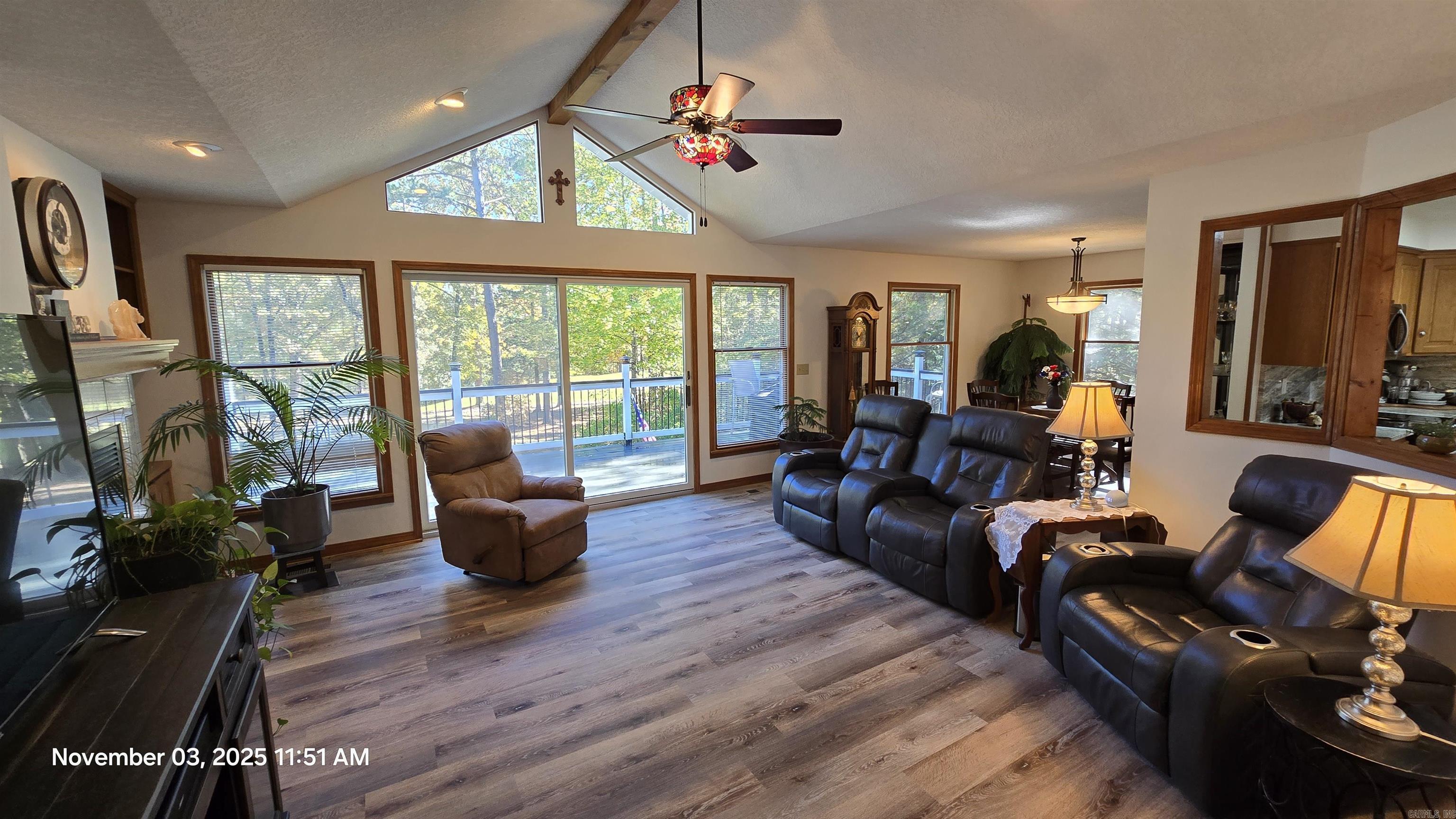 MOUNTAIN RANCH - Residential