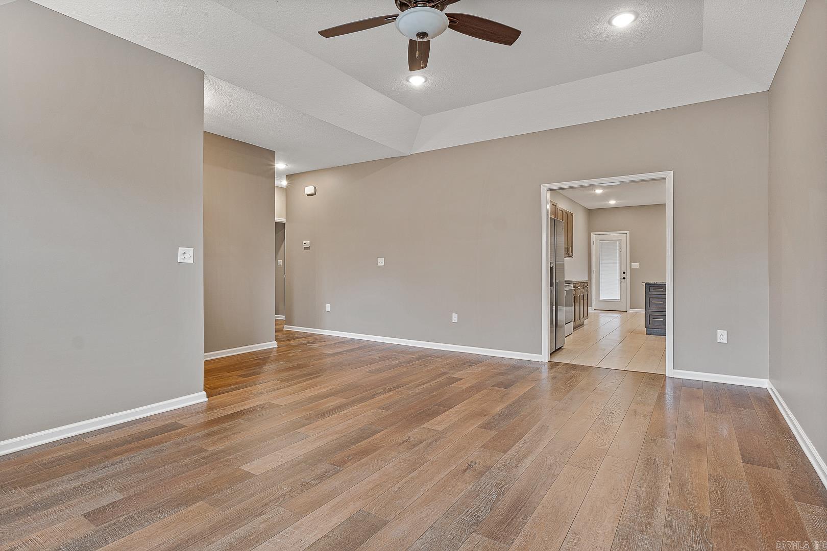 PROSPECT FARMS - Residential