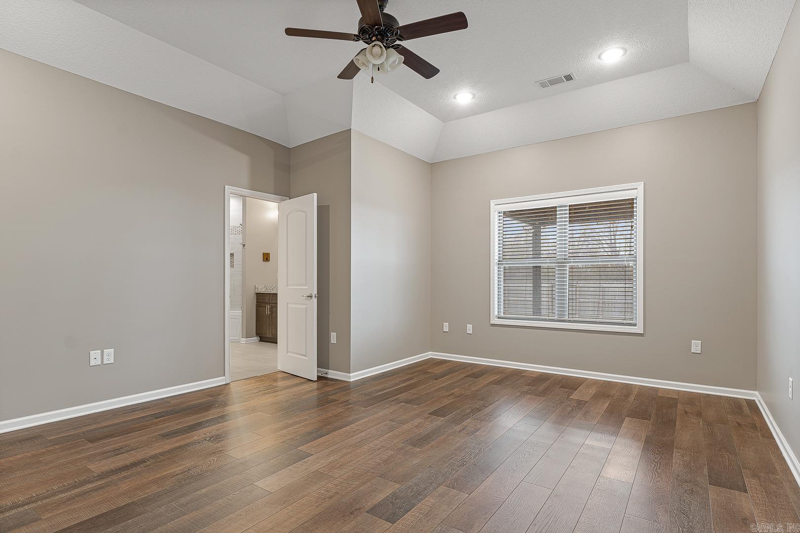 PROSPECT FARMS - Residential