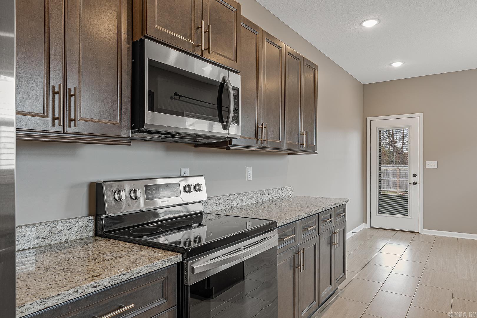 PROSPECT FARMS - Residential