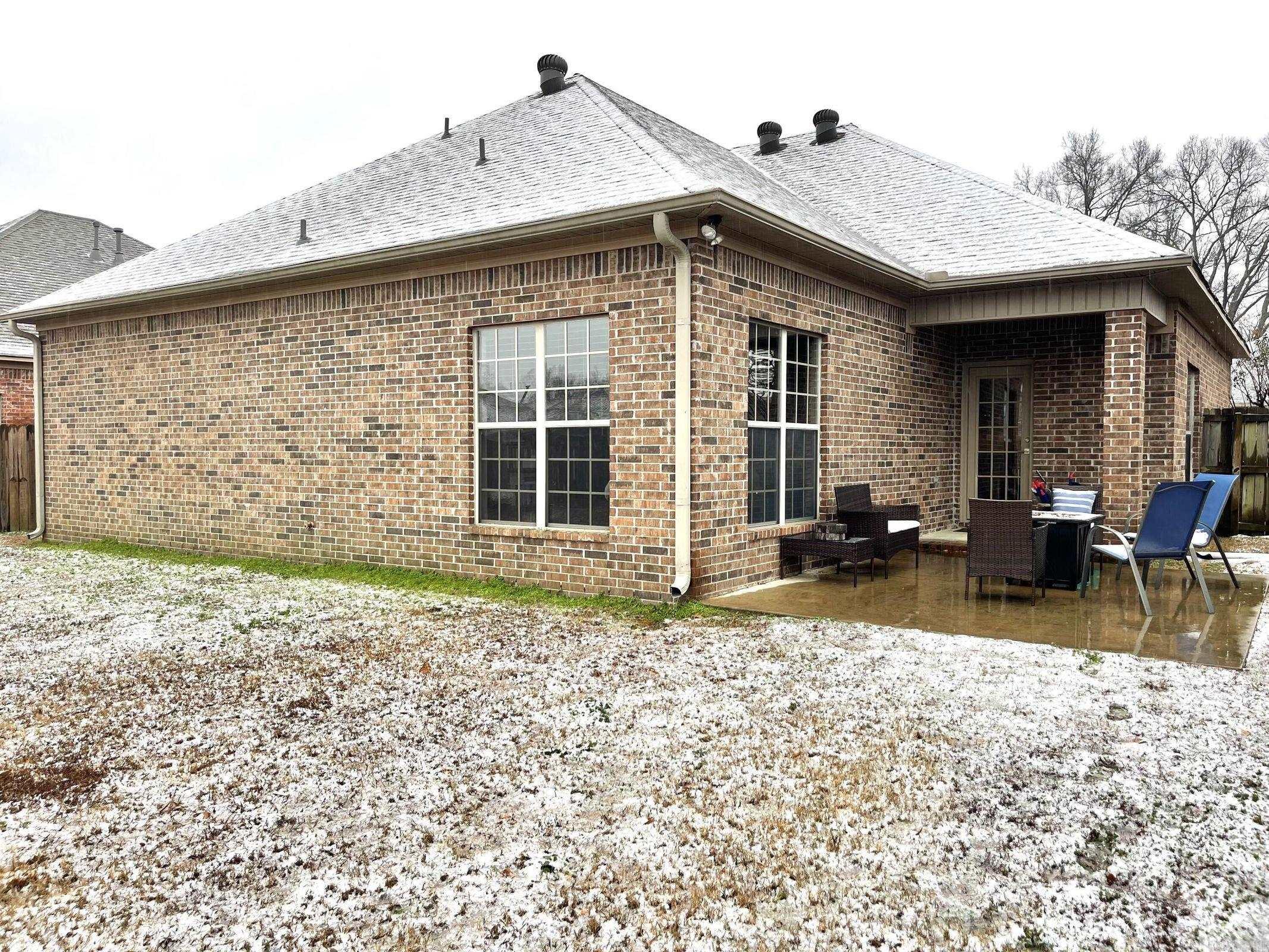 Oak Tree Circle - Residential