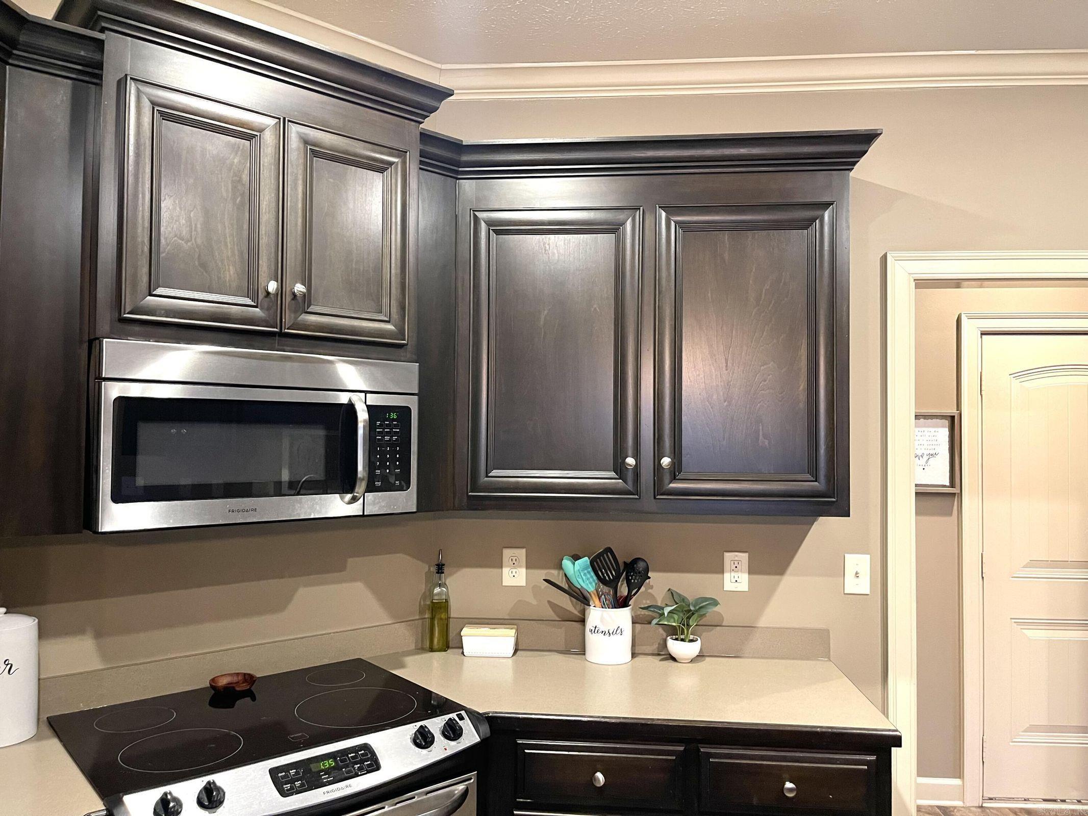 Oak Tree Circle - Residential