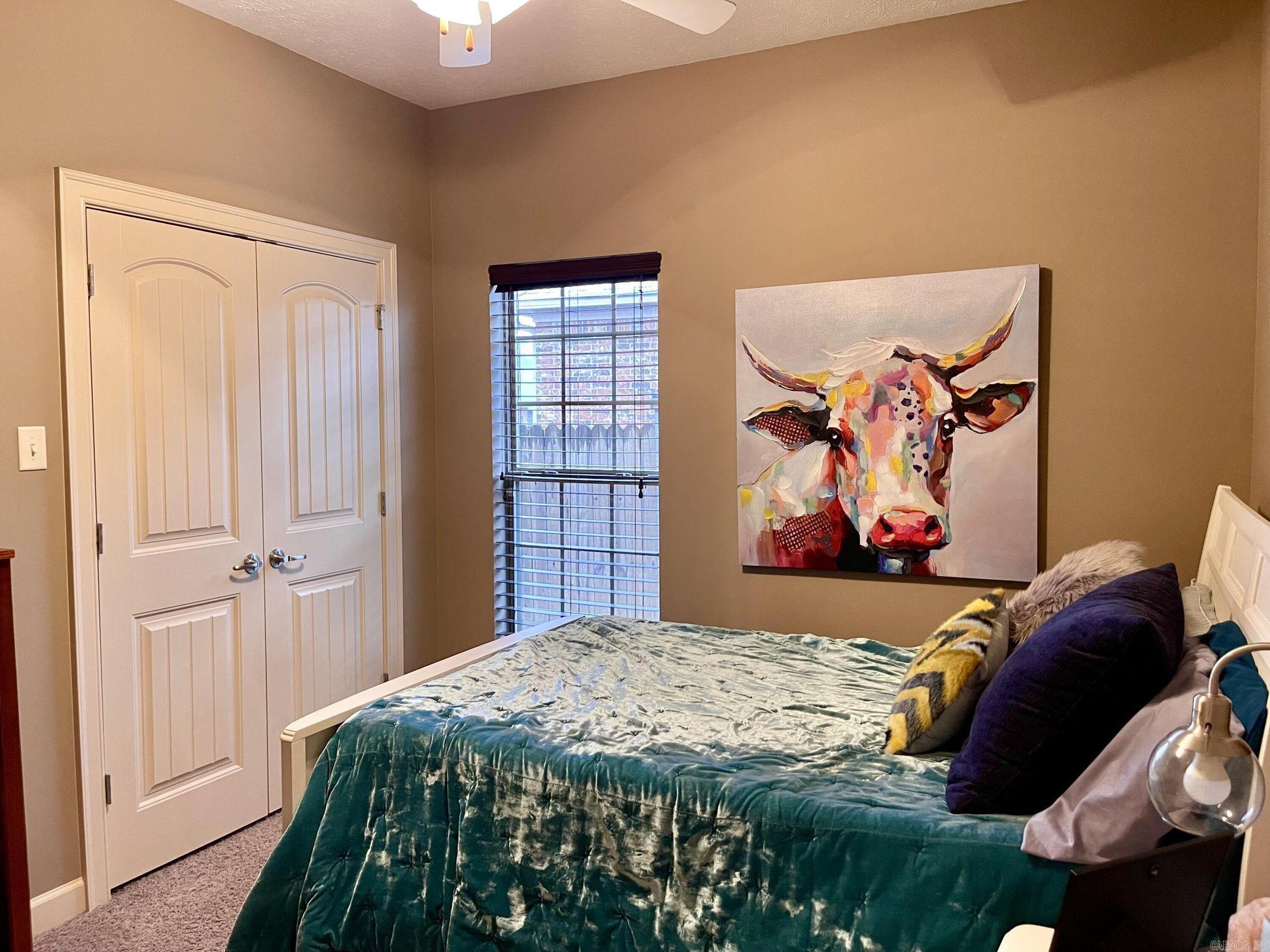 Oak Tree Circle - Residential