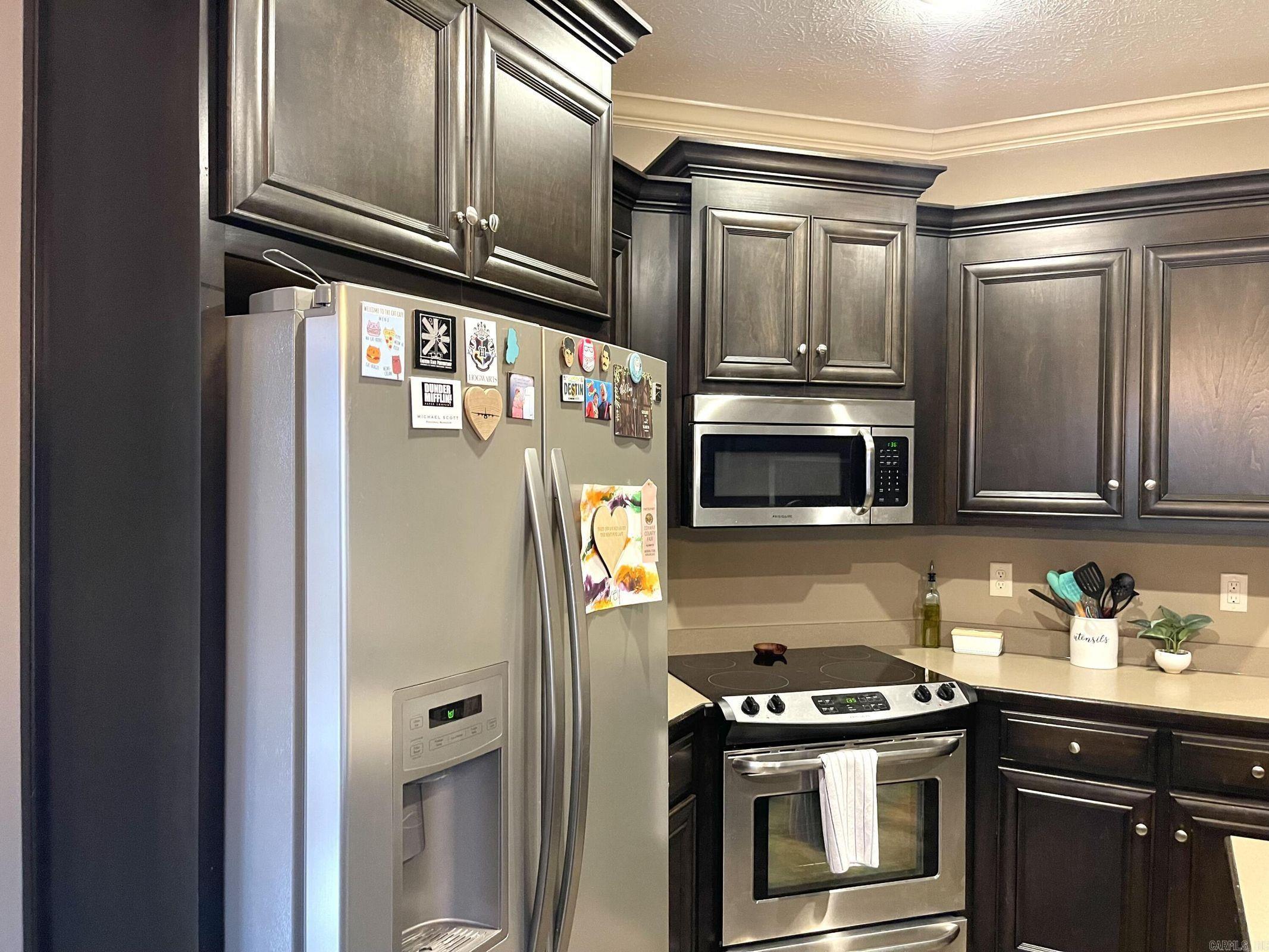 Oak Tree Circle - Residential