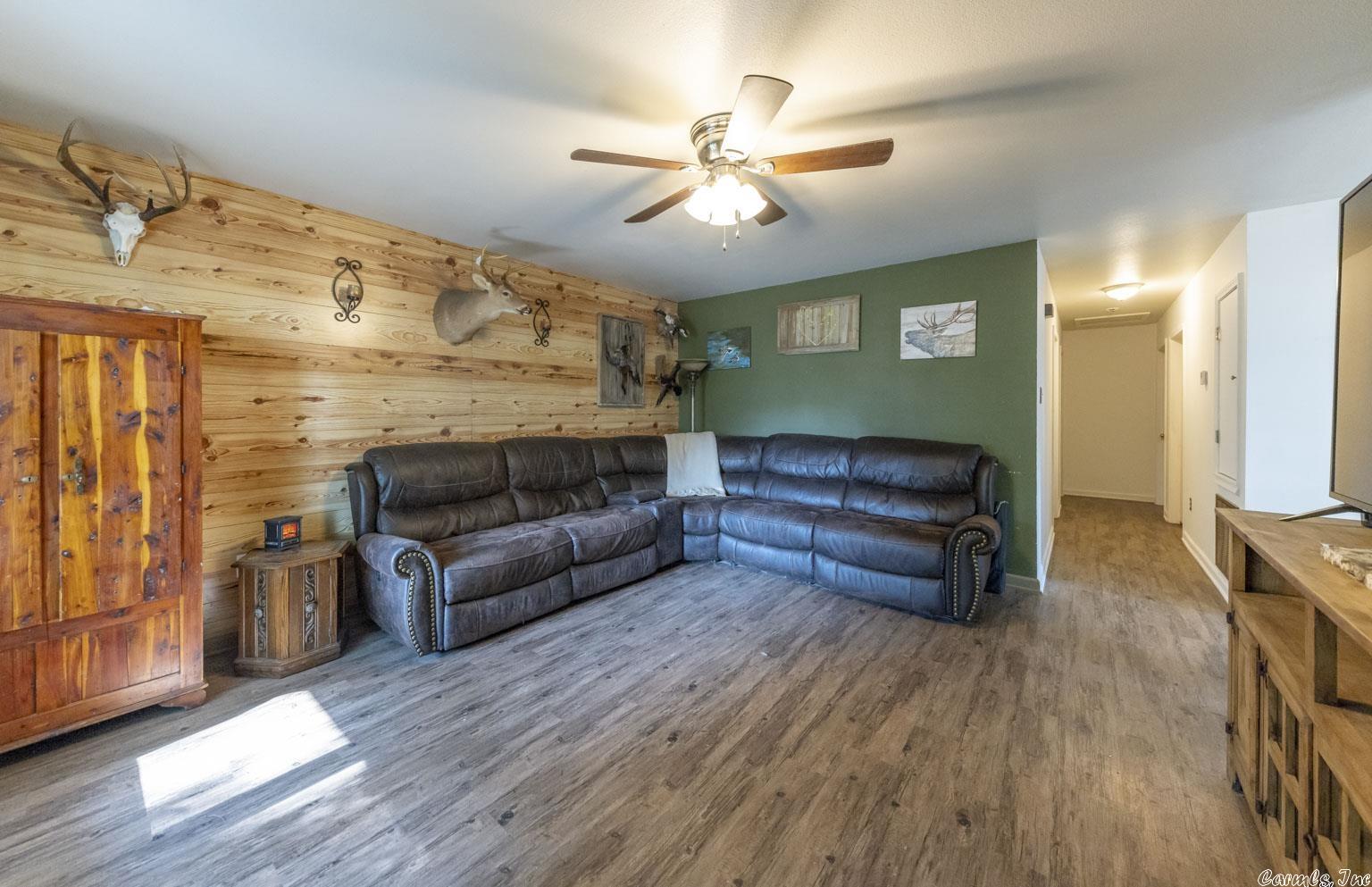 JAMIE LYNN VILLAGE ADDN - Residential