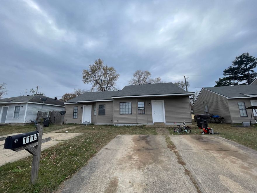 7-unit multifamily investment portfolio located in Jacksonville, Arkansas consisting of a mix of 2BR/1.5BA and 3BR/2BA units. Current gross scheduled income approximately $56,520 annually. Offered at approximately a 6% cap rate based on current income with additional upside through rental adjustments and operational improvements. Portfolio includes multiple floor plans with stable occupancy history and potential for increased returns through minor cosmetic updates and management improvements. Convenient location near LRAFB, major highways, shopping, and employment centers supports long-term rental demand. Ideal opportunity for investors seeking cash flow with future appreciation potential.