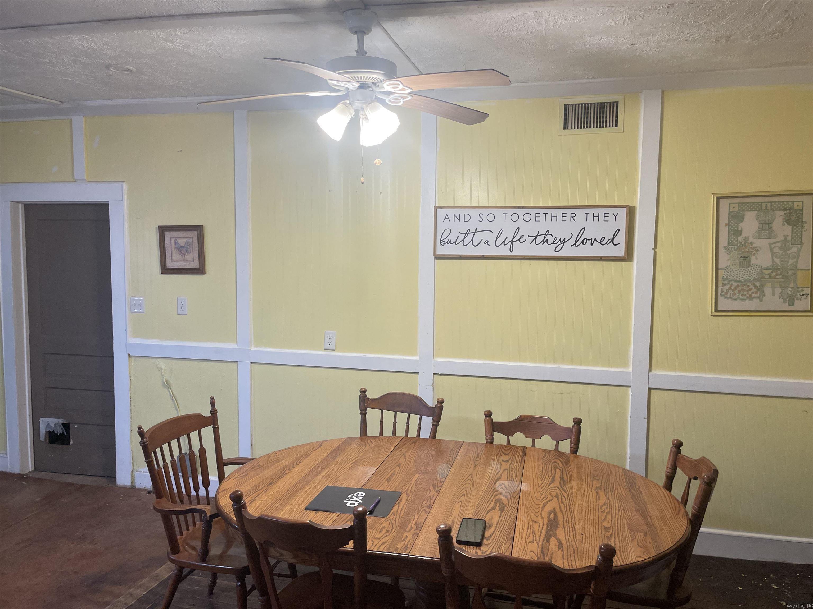 QUITMAN - Residential