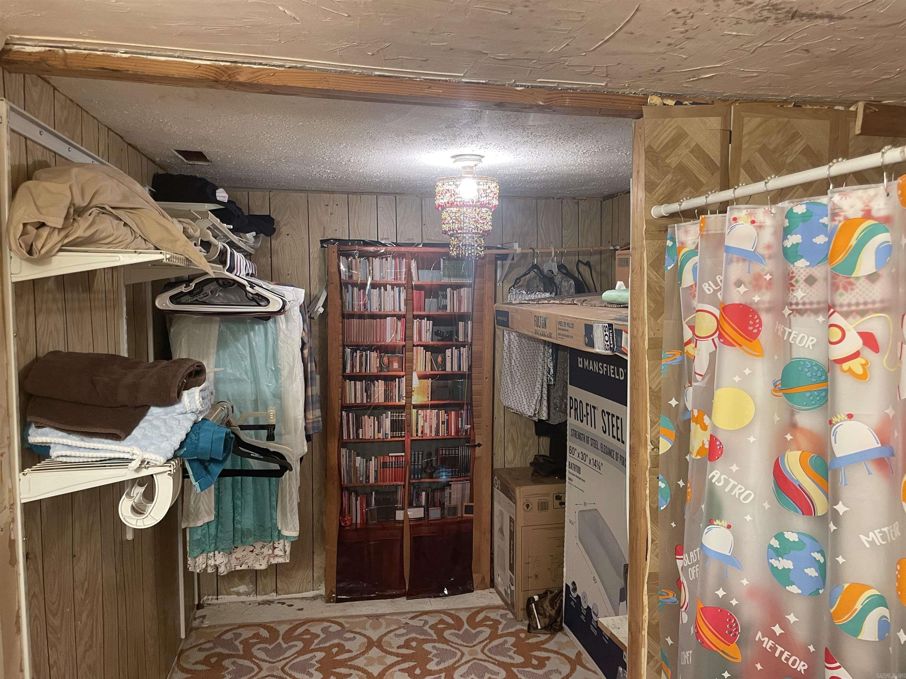 QUITMAN - Residential