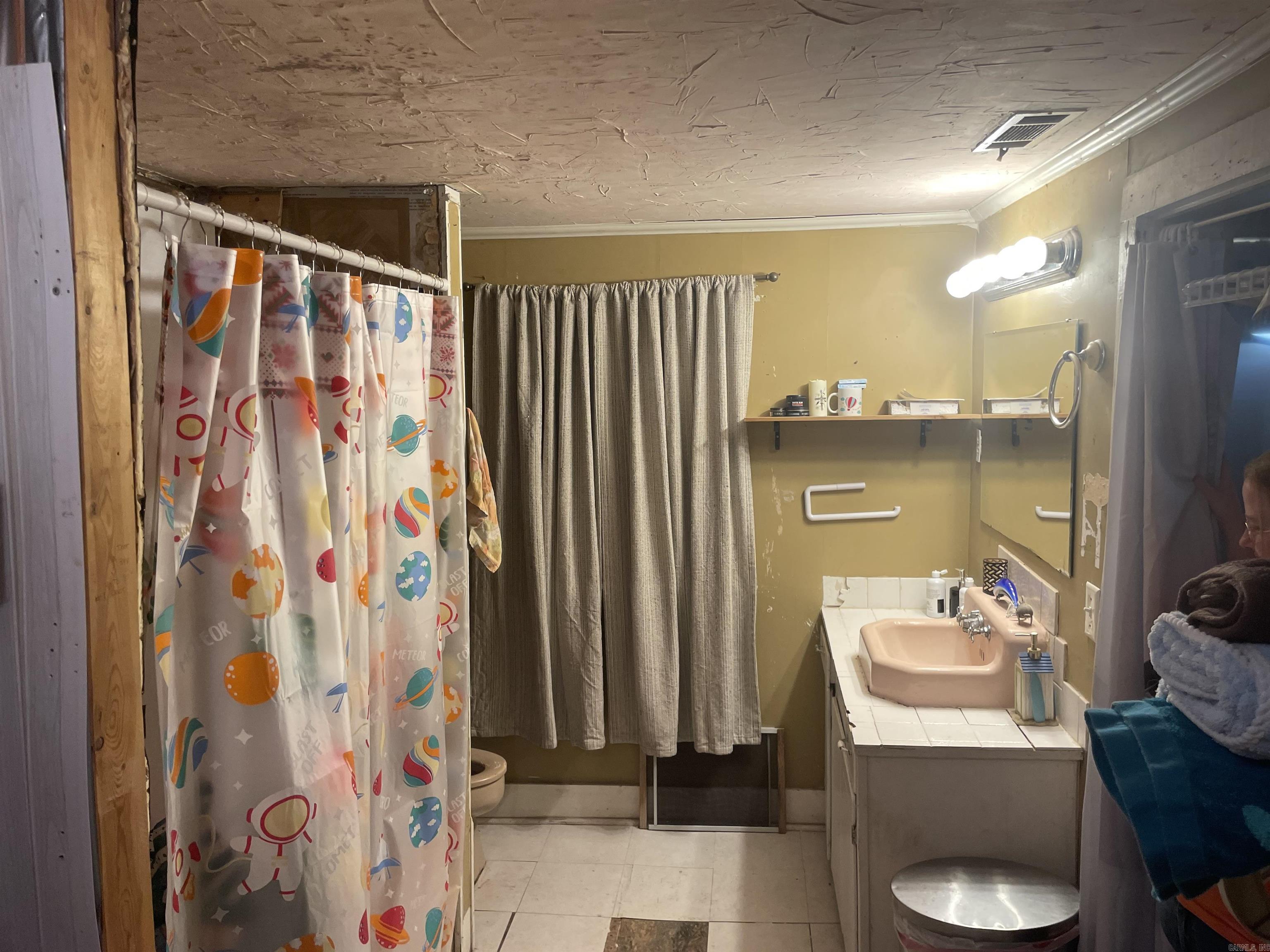 QUITMAN - Residential