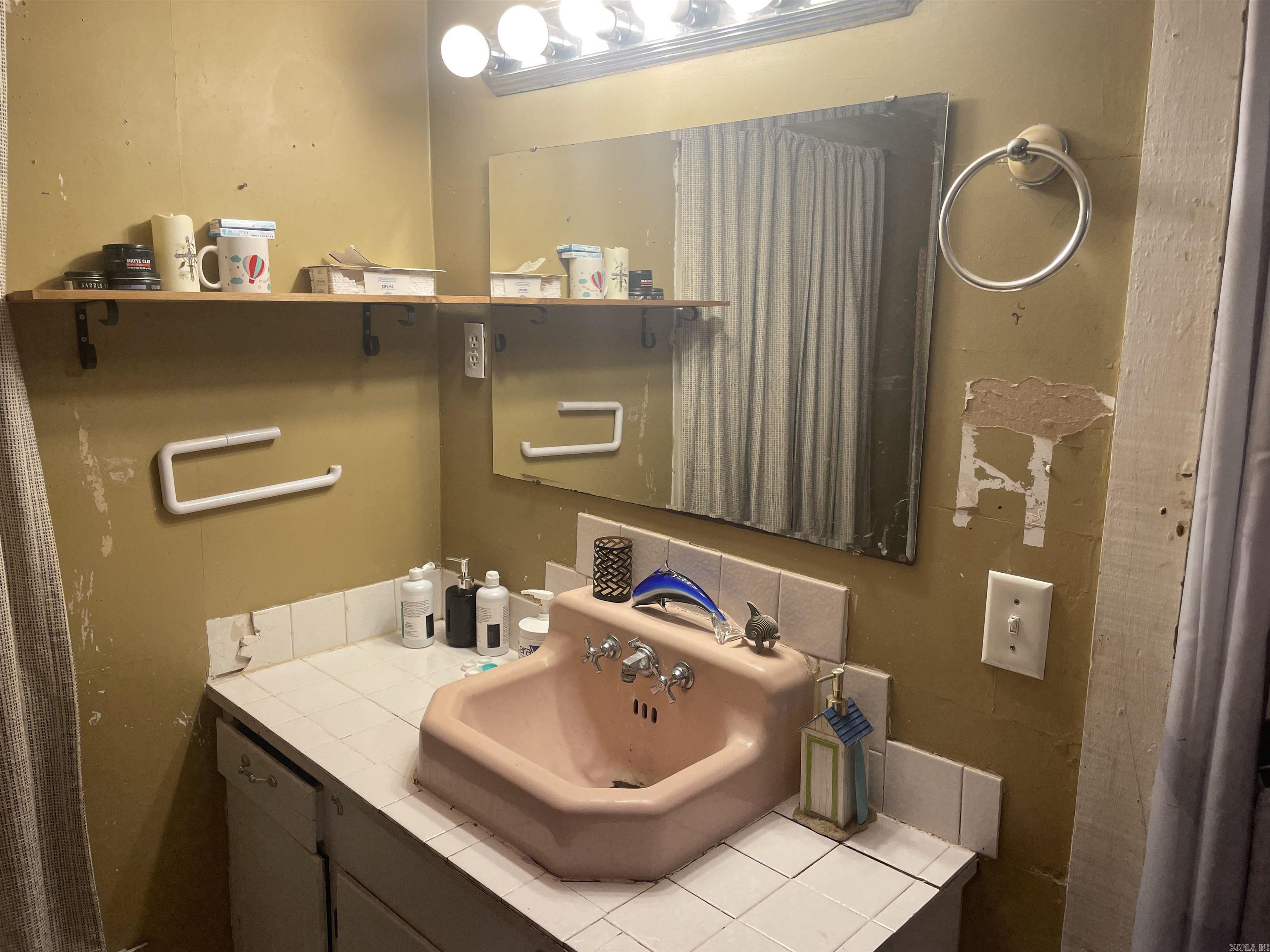 QUITMAN - Residential