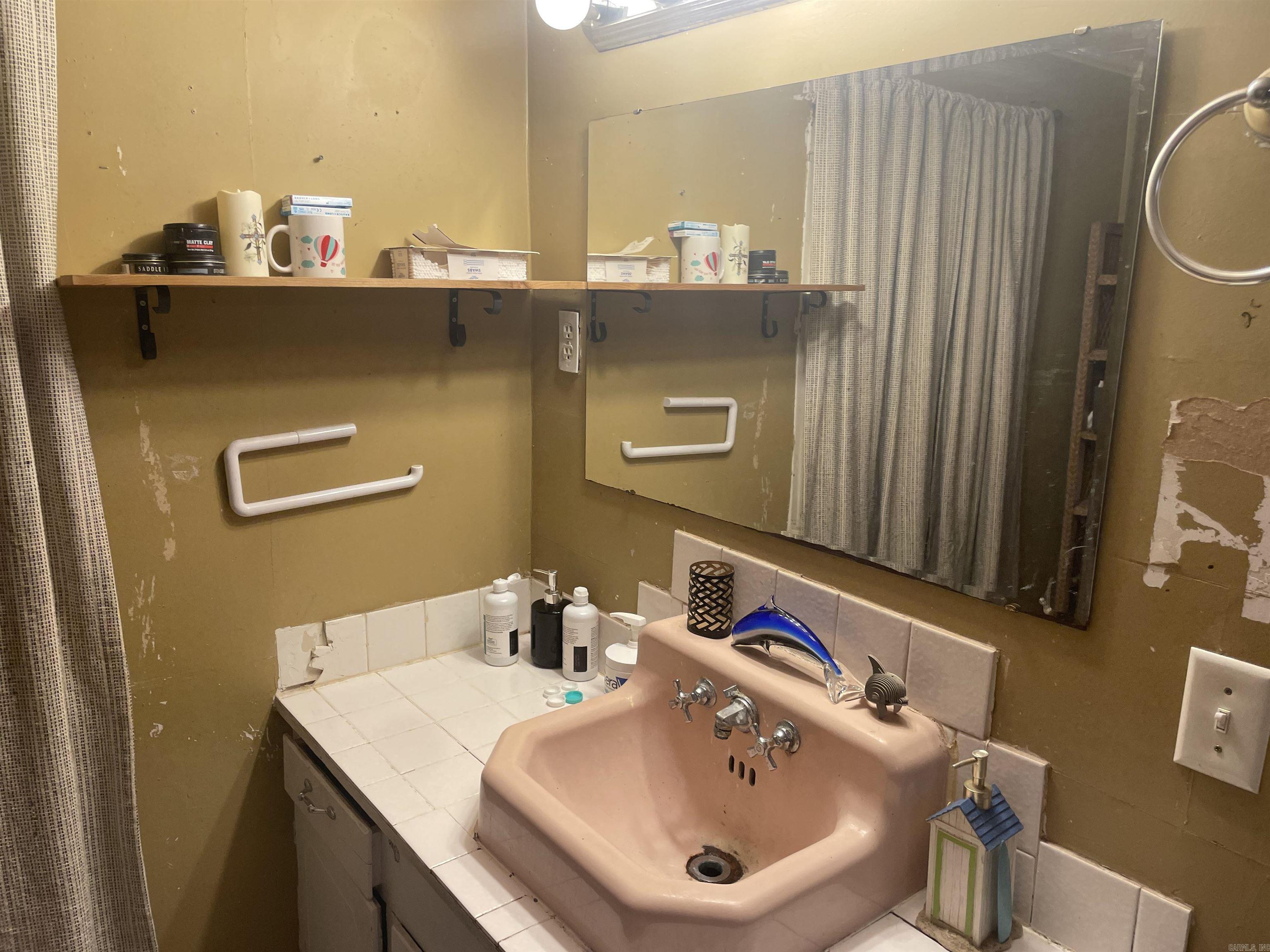 QUITMAN - Residential