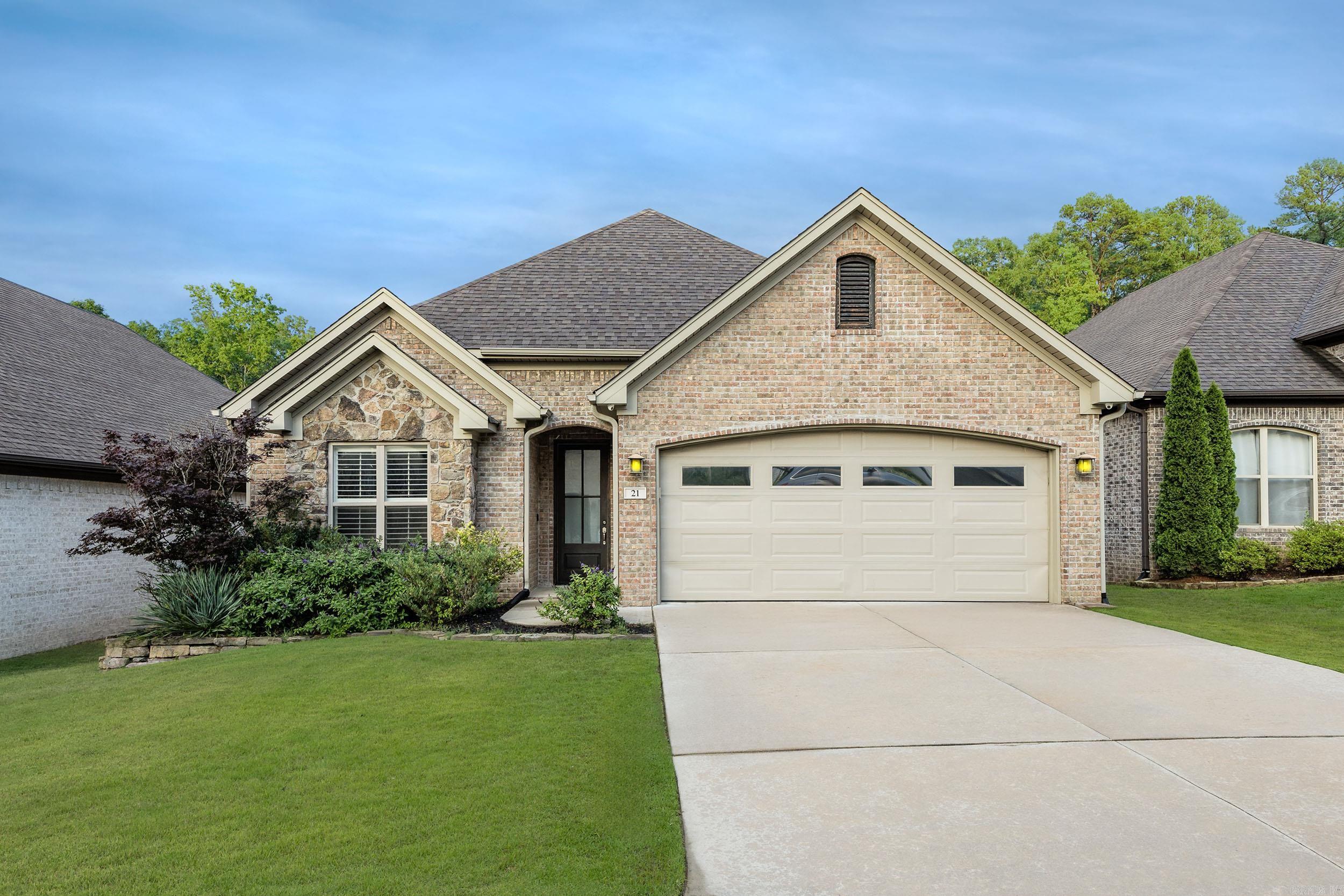 PIPER LANE - Residential