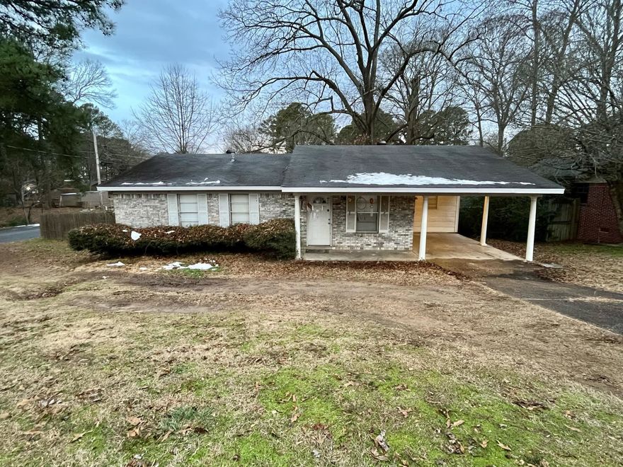 This home is a Gem waiting to by polished. WOW check out this hard to find 4 bedroom home  Lives bigger than the noted Sqft feel free to measure.  Nice large corner lot with complete private fence.