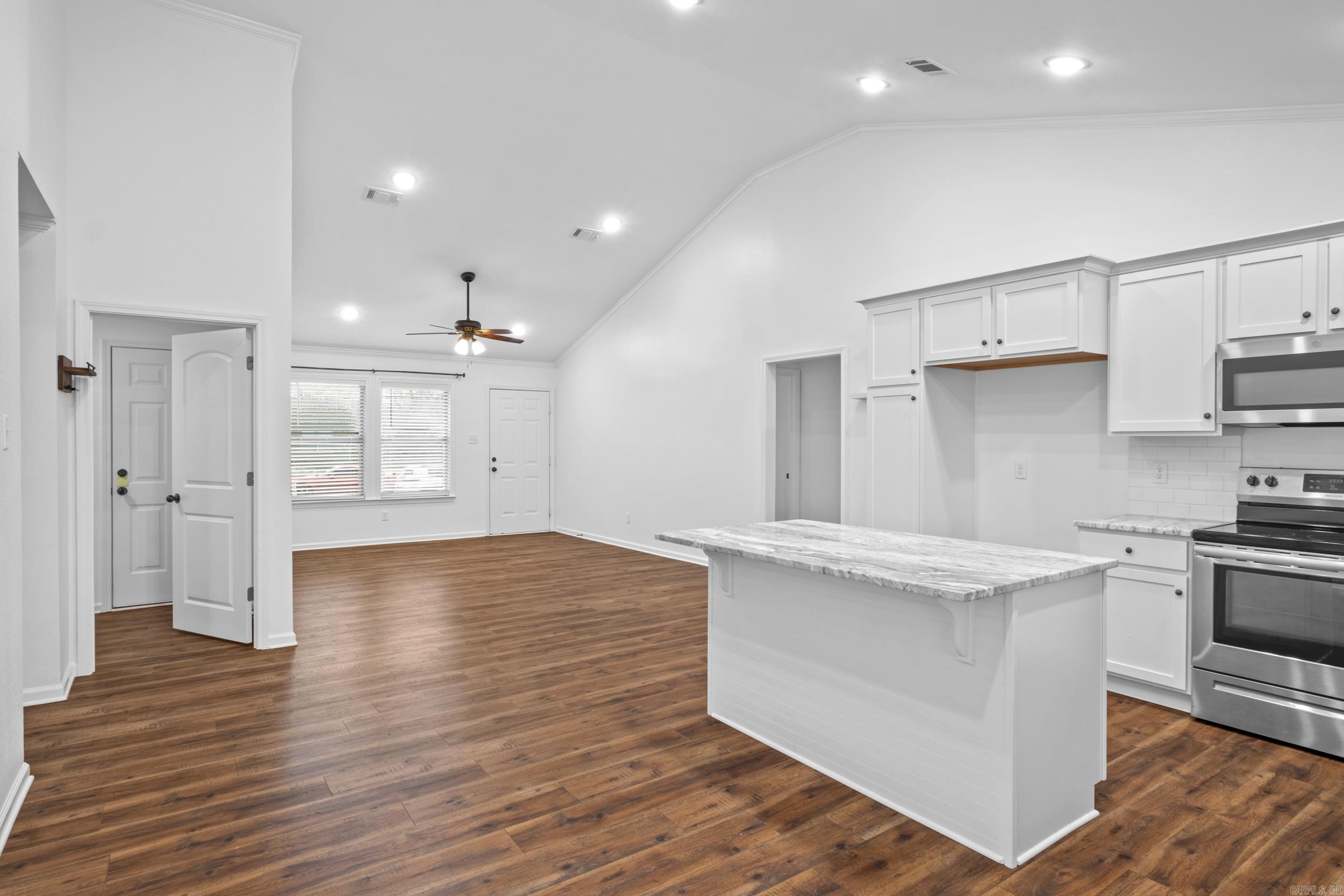 LILLY ANN PLACE - Residential