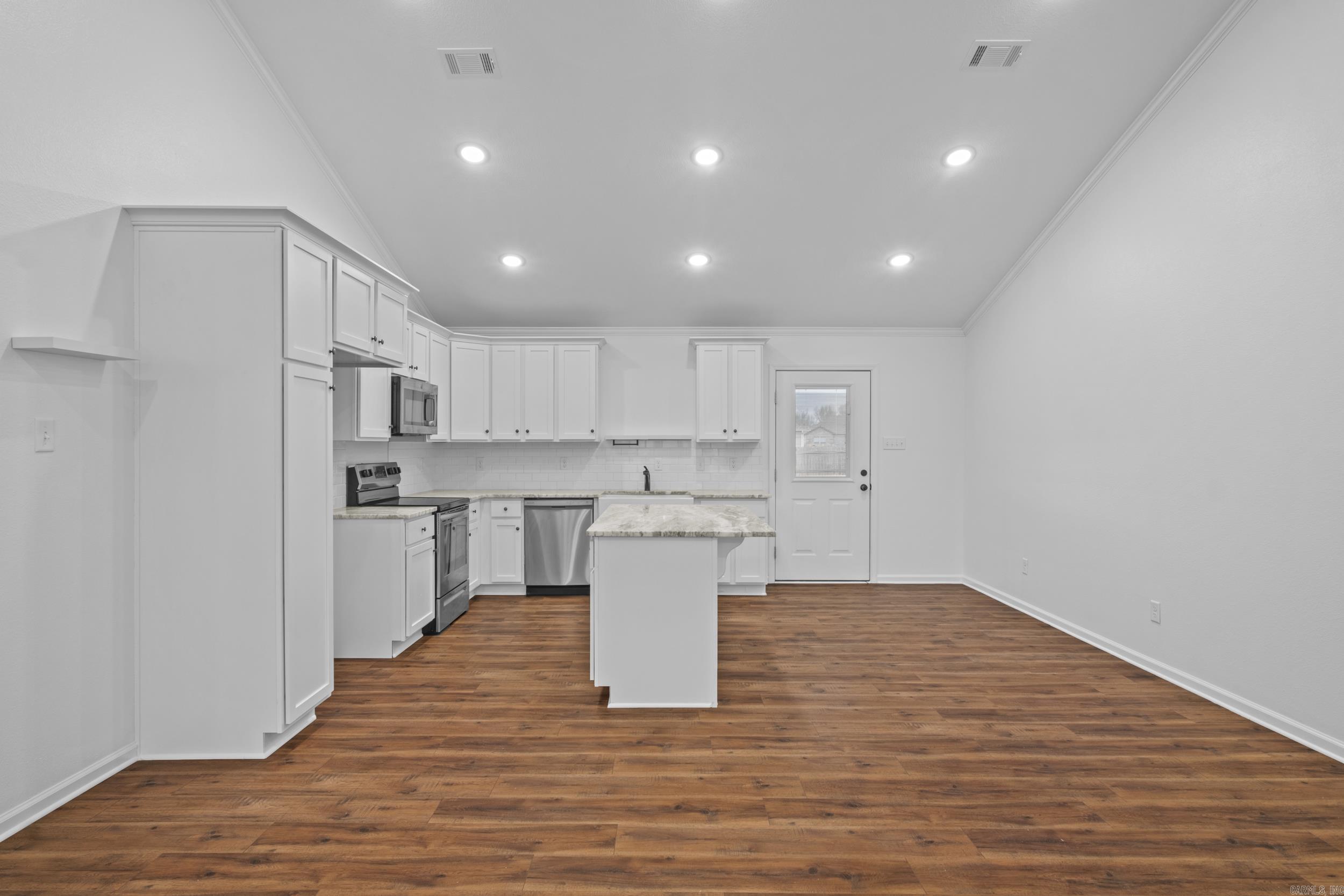 LILLY ANN PLACE - Residential