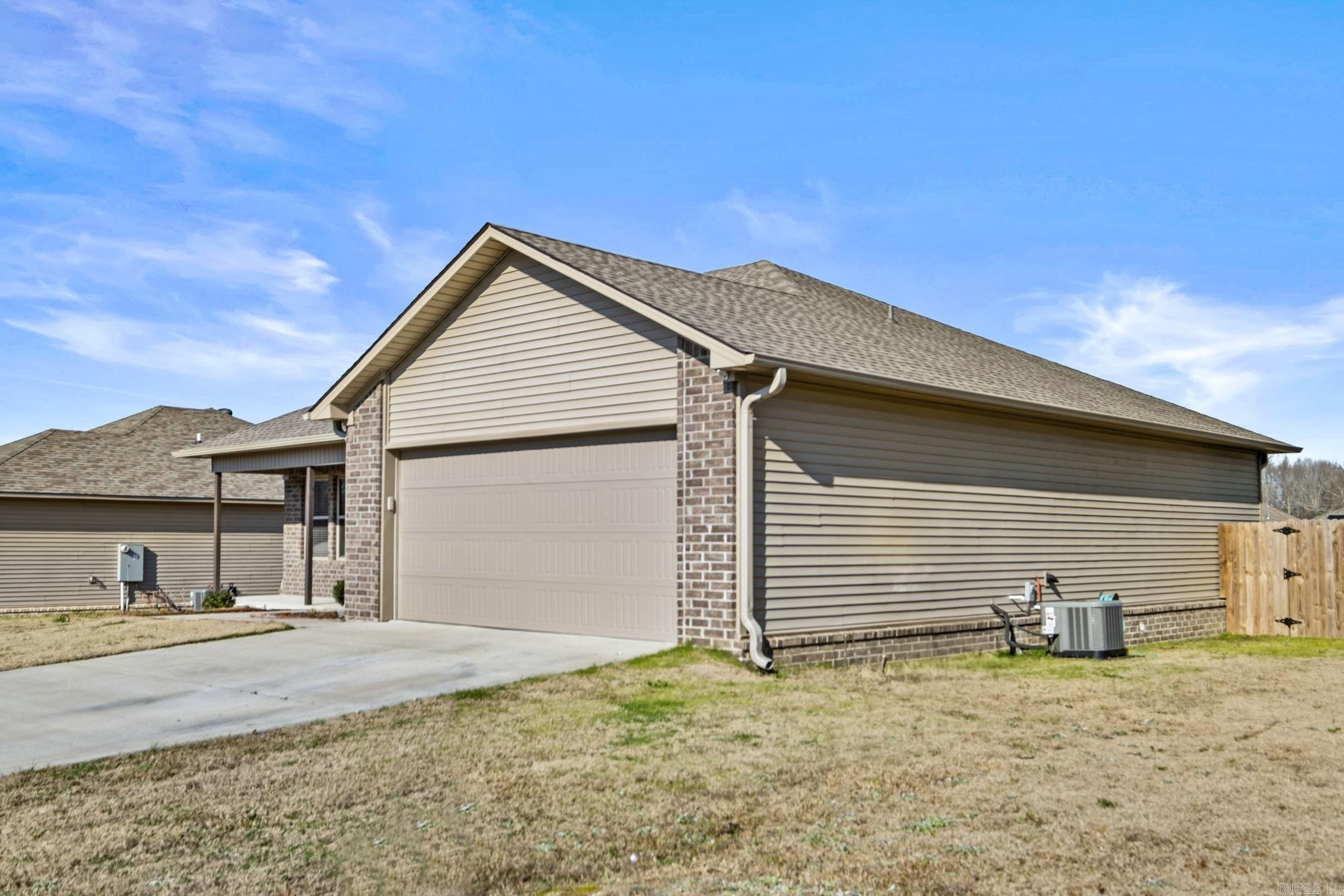 LILLY ANN PLACE - Residential