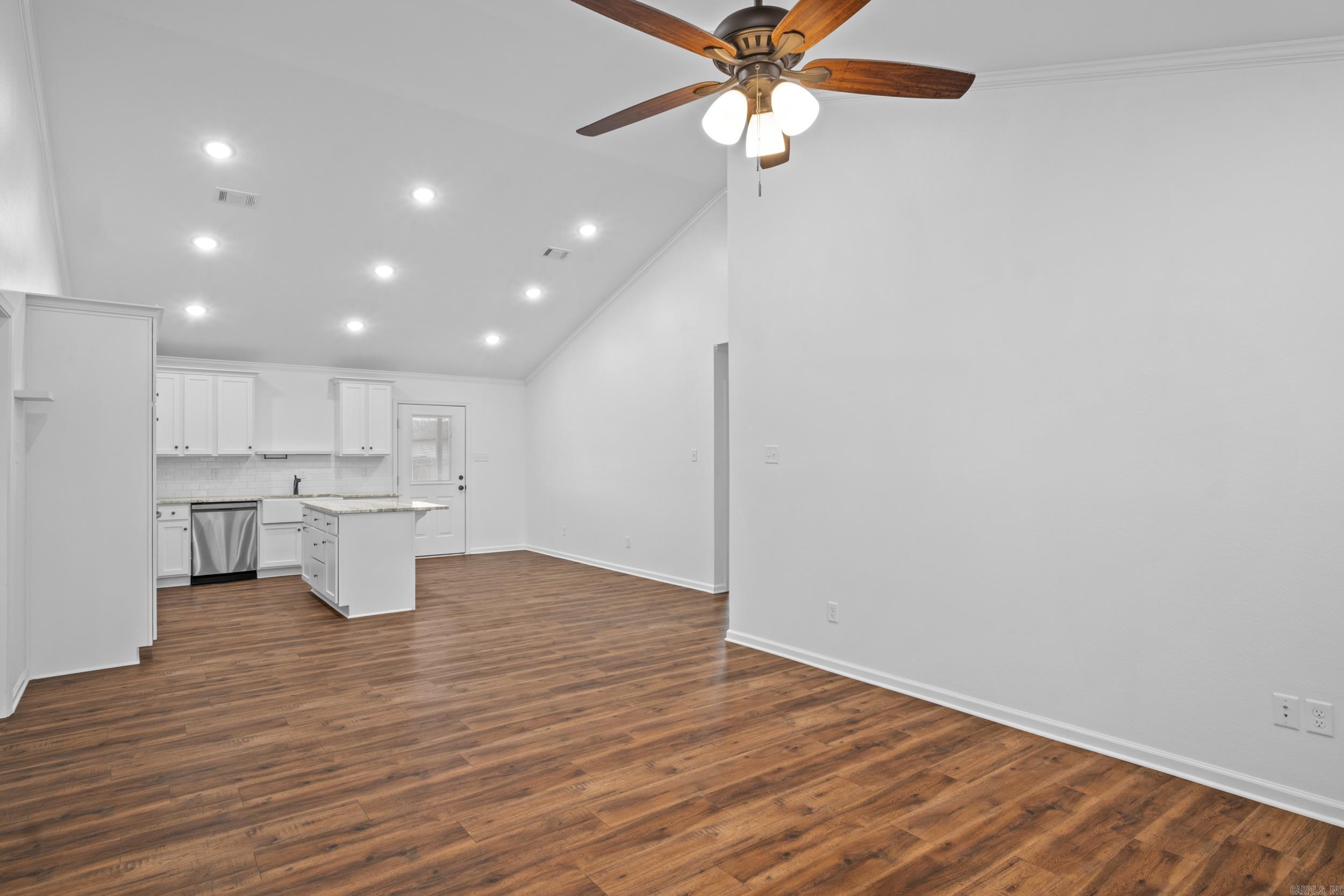 LILLY ANN PLACE - Residential