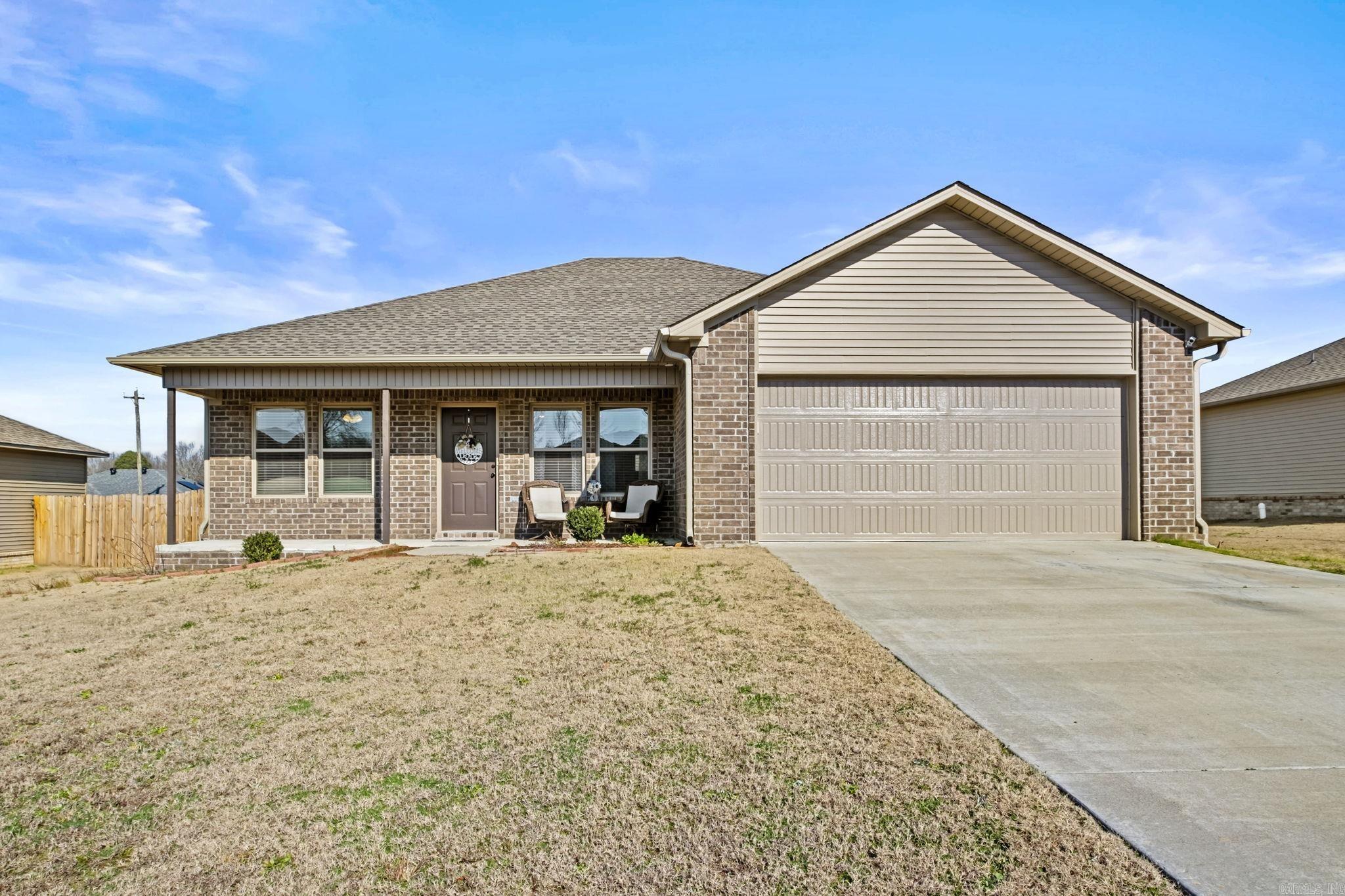 LILLY ANN PLACE - Residential