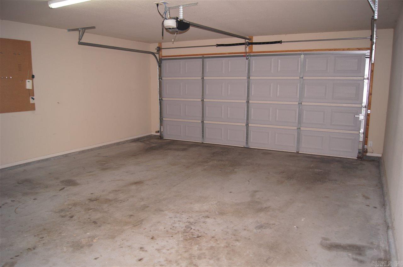 Faulkner Crossing - Residential Lease