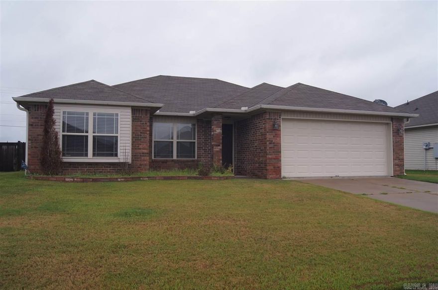 ALL Electric! Just 10 minutes from downtown and 15 minutes from the Little Rock Air Force Base. NON-Smoking home. The kitchen is furnished with a stove, fridge, dishwasher, disposal, and a built in microwave. This beautiful home also includes a large deck , fenced yard, 2 car garage, security system, a large walk in closet in master bedroom, central heat and air, blinds, washer and dryer connections in a separate utility room, and a dining area. The community has a nearby playground. Pets may be considered.