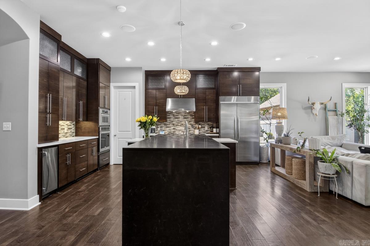 STONEHILL - Residential