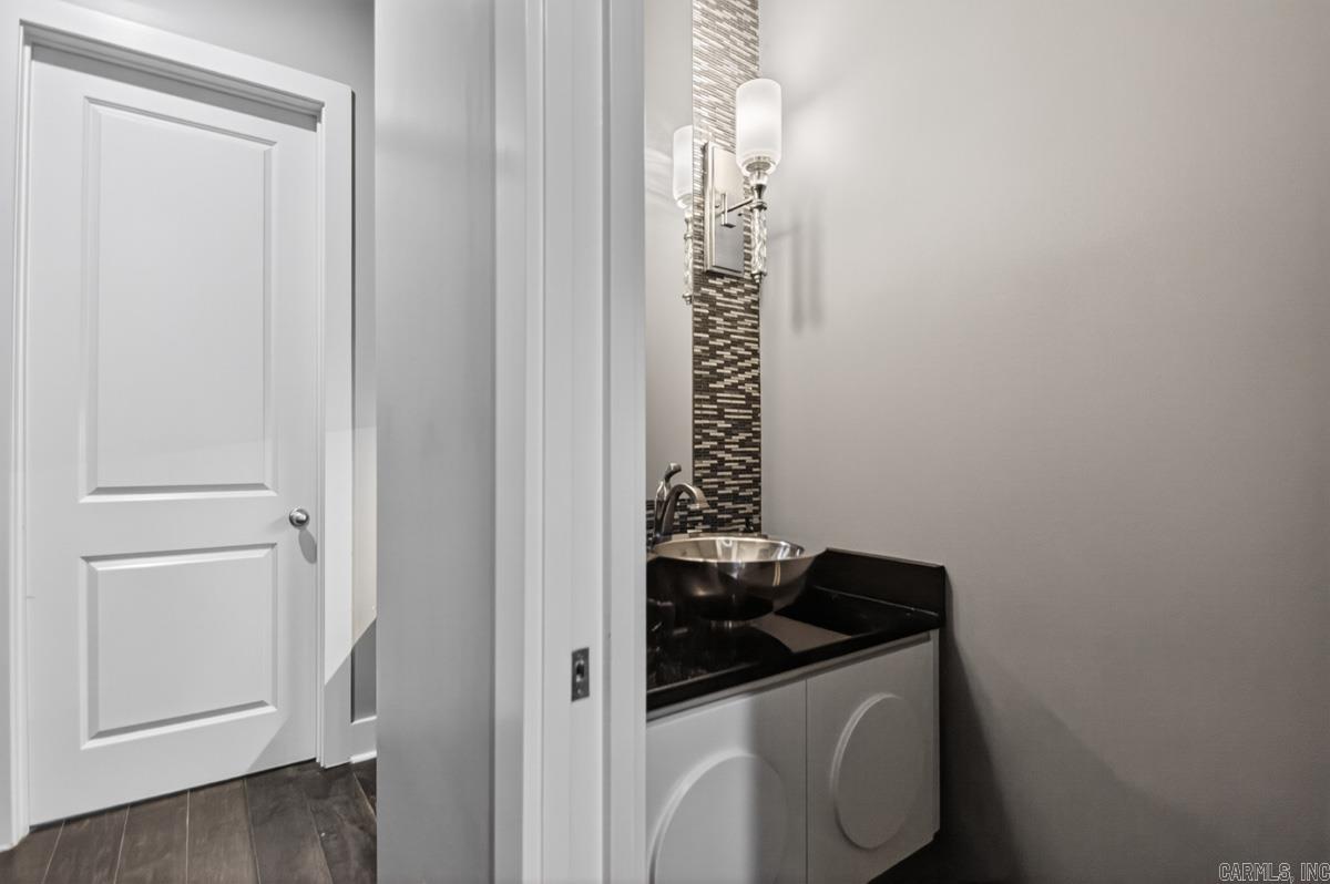 STONEHILL - Residential