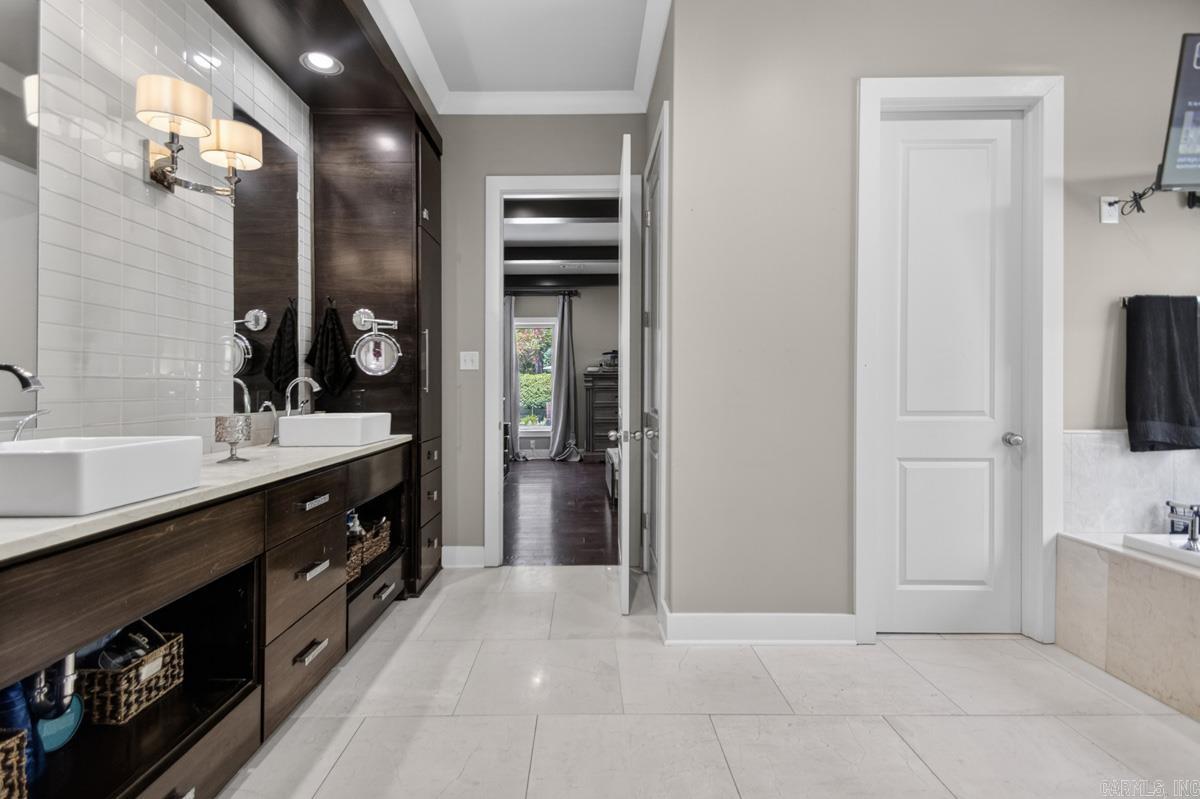 STONEHILL - Residential