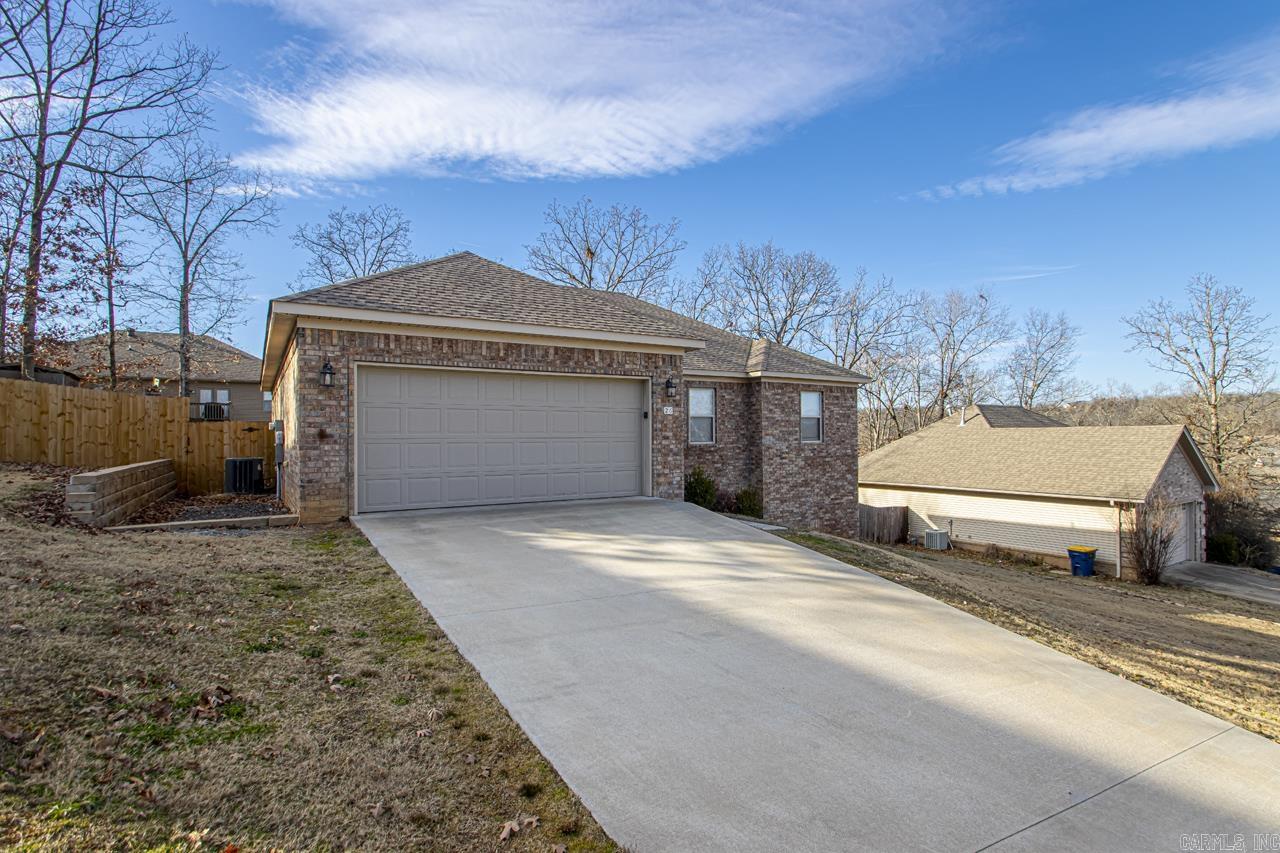 MAGNESS CREEK - Residential