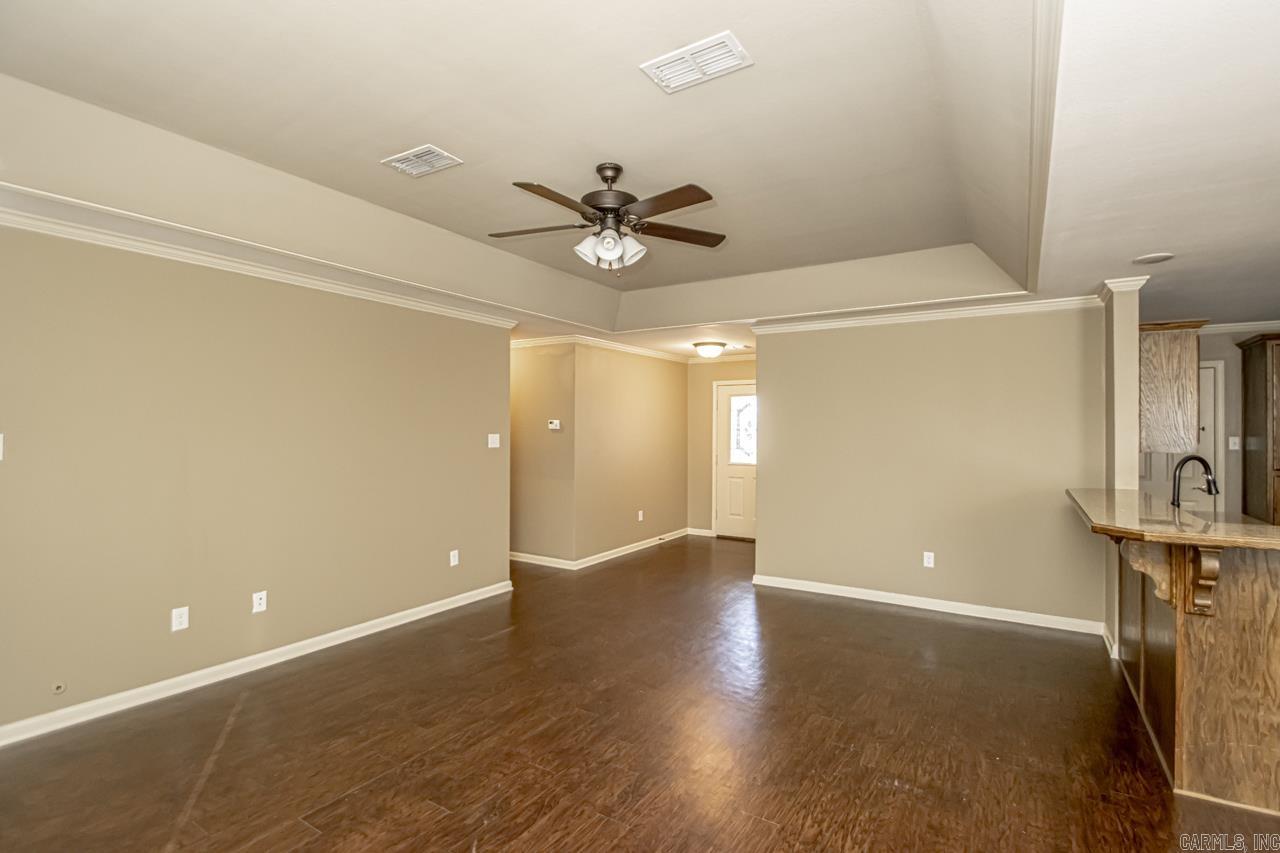 MAGNESS CREEK - Residential