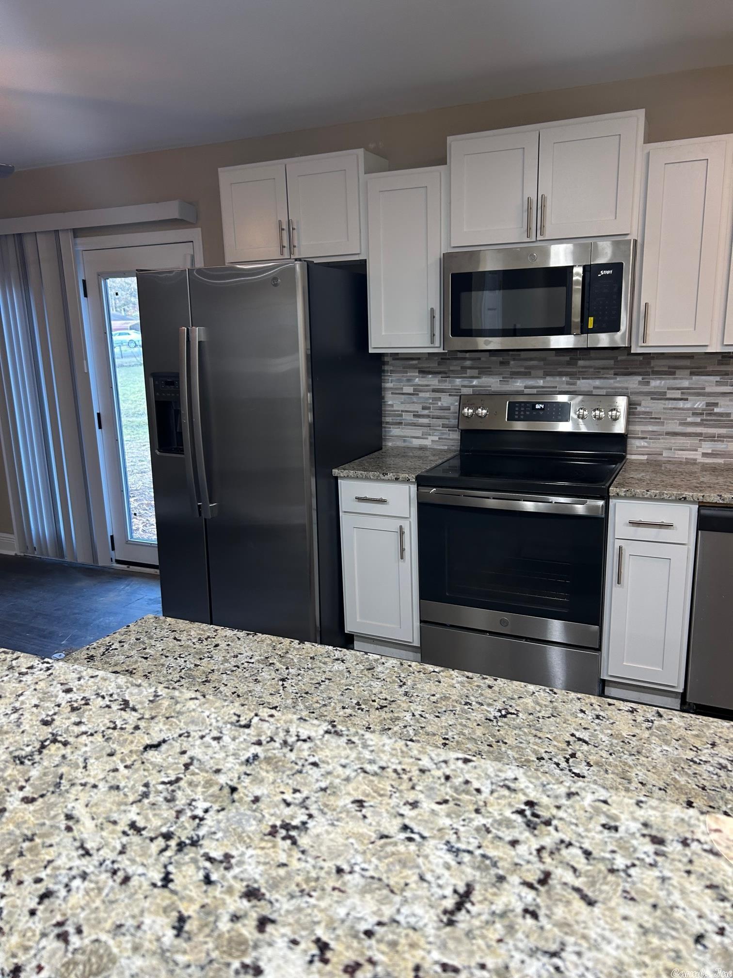 TWIN OAKS - Residential