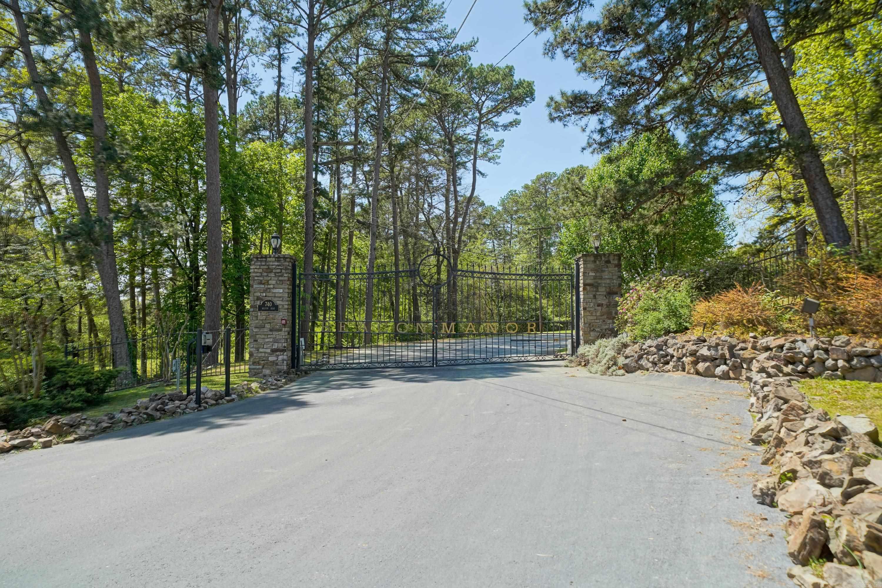 BEACON MANOR HPR - Residential