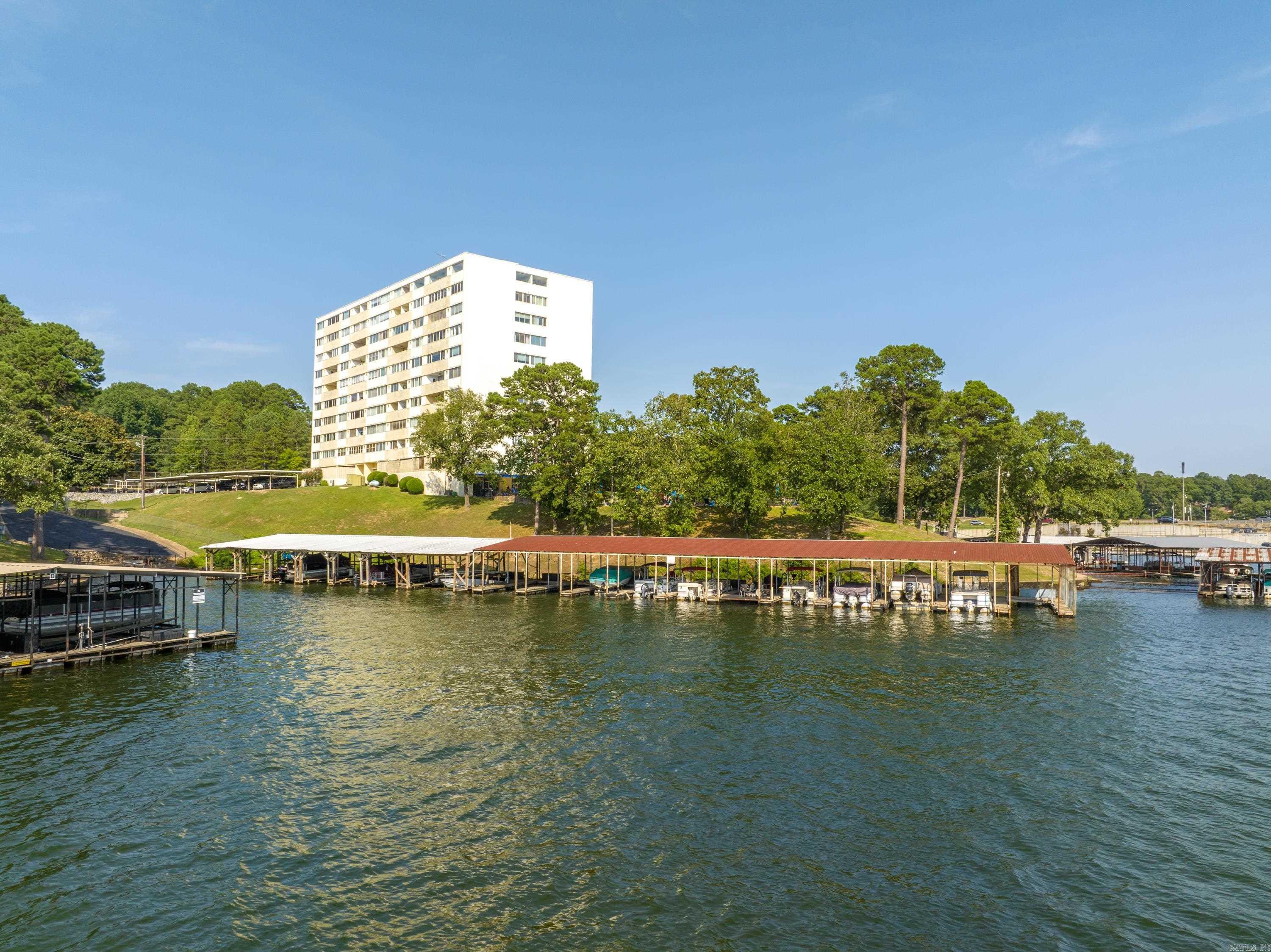 BEACON MANOR HPR - Residential