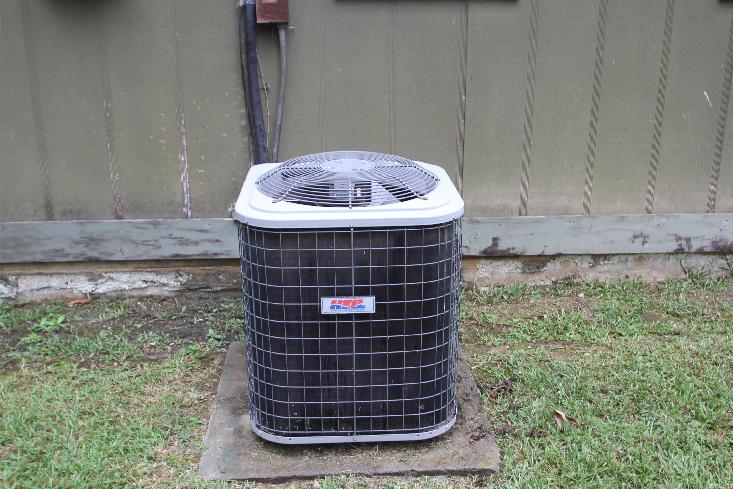 SHADY GROVE - Residential