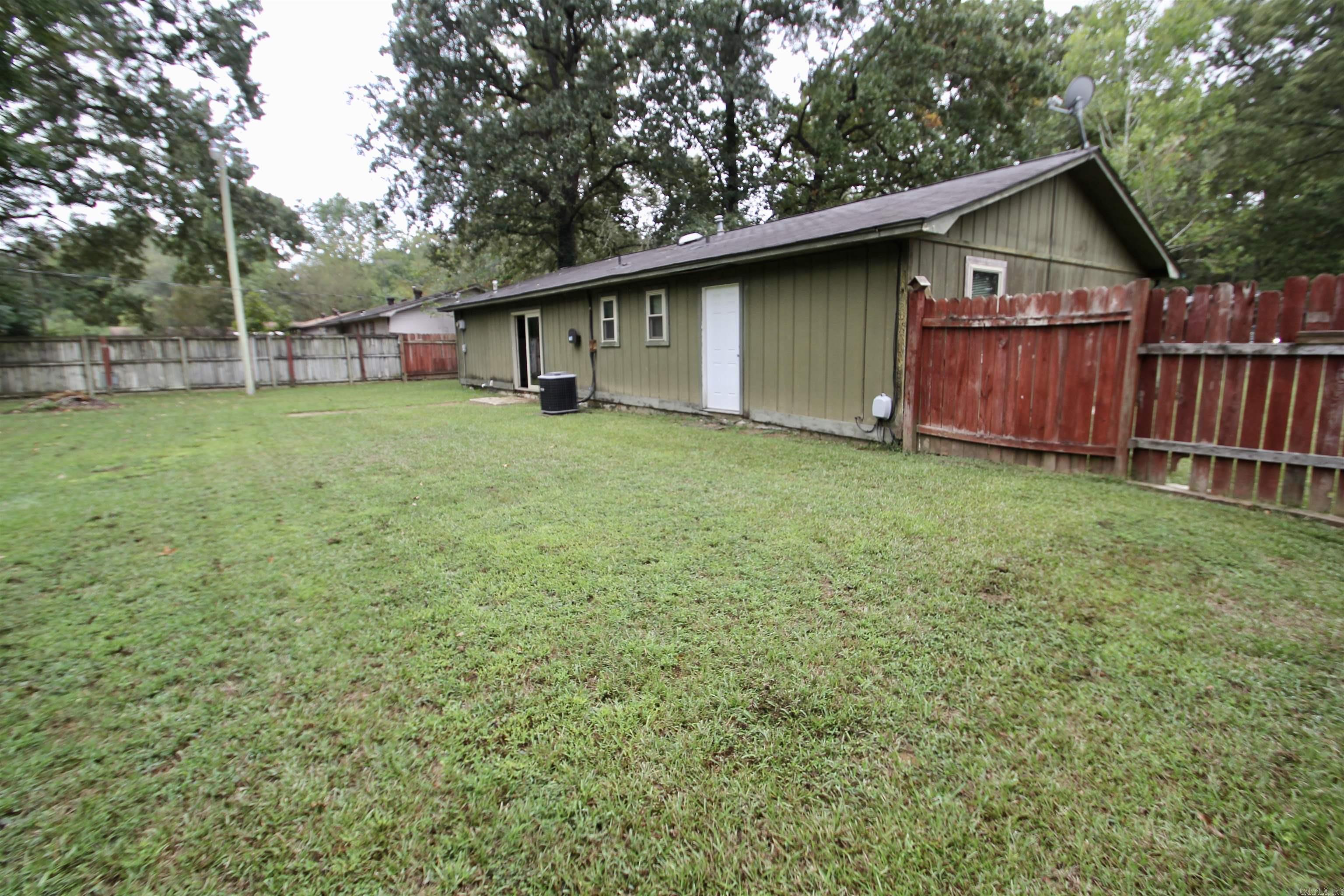 SHADY GROVE - Residential