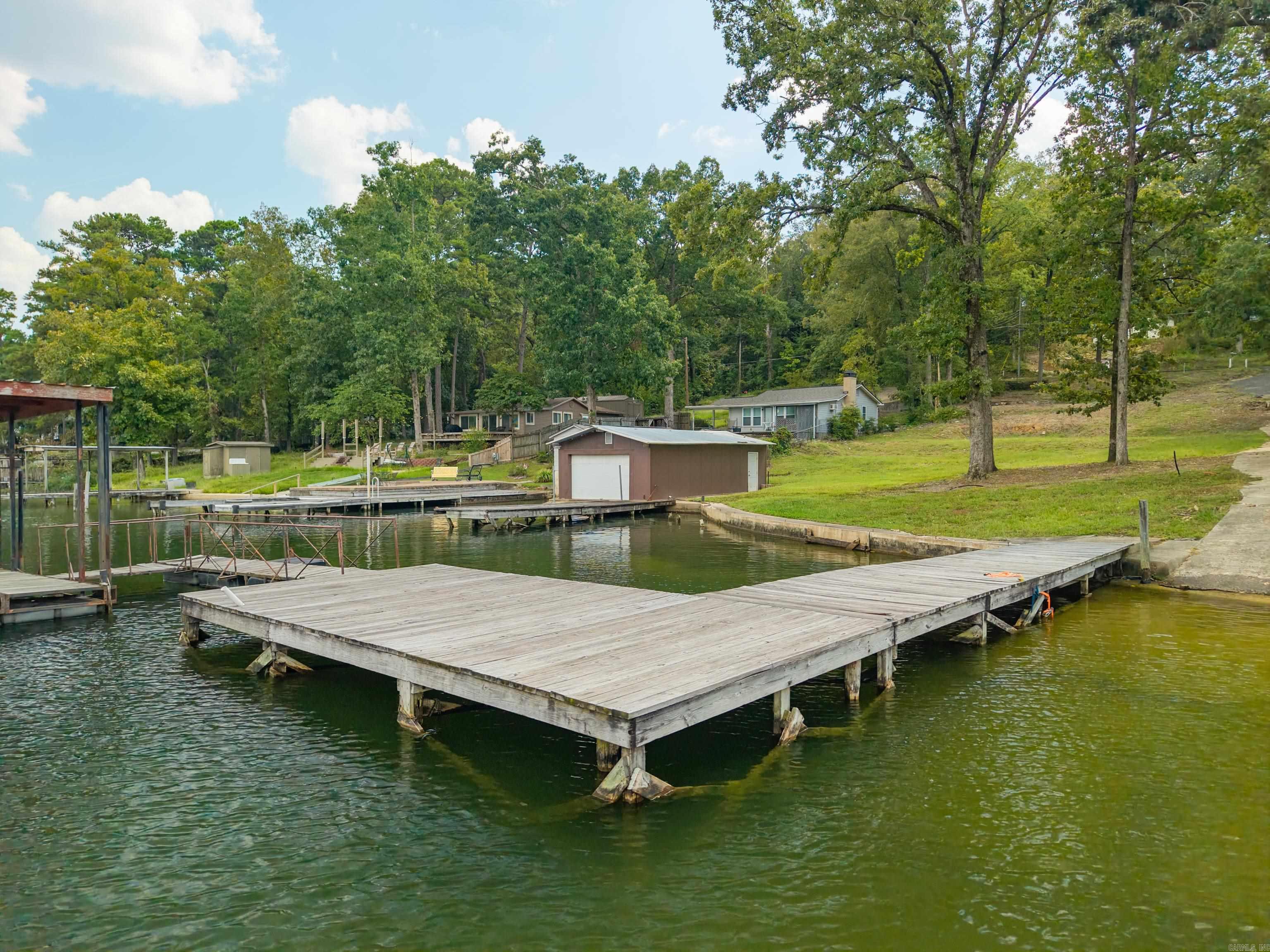 Arkridge Lake Estates - Land