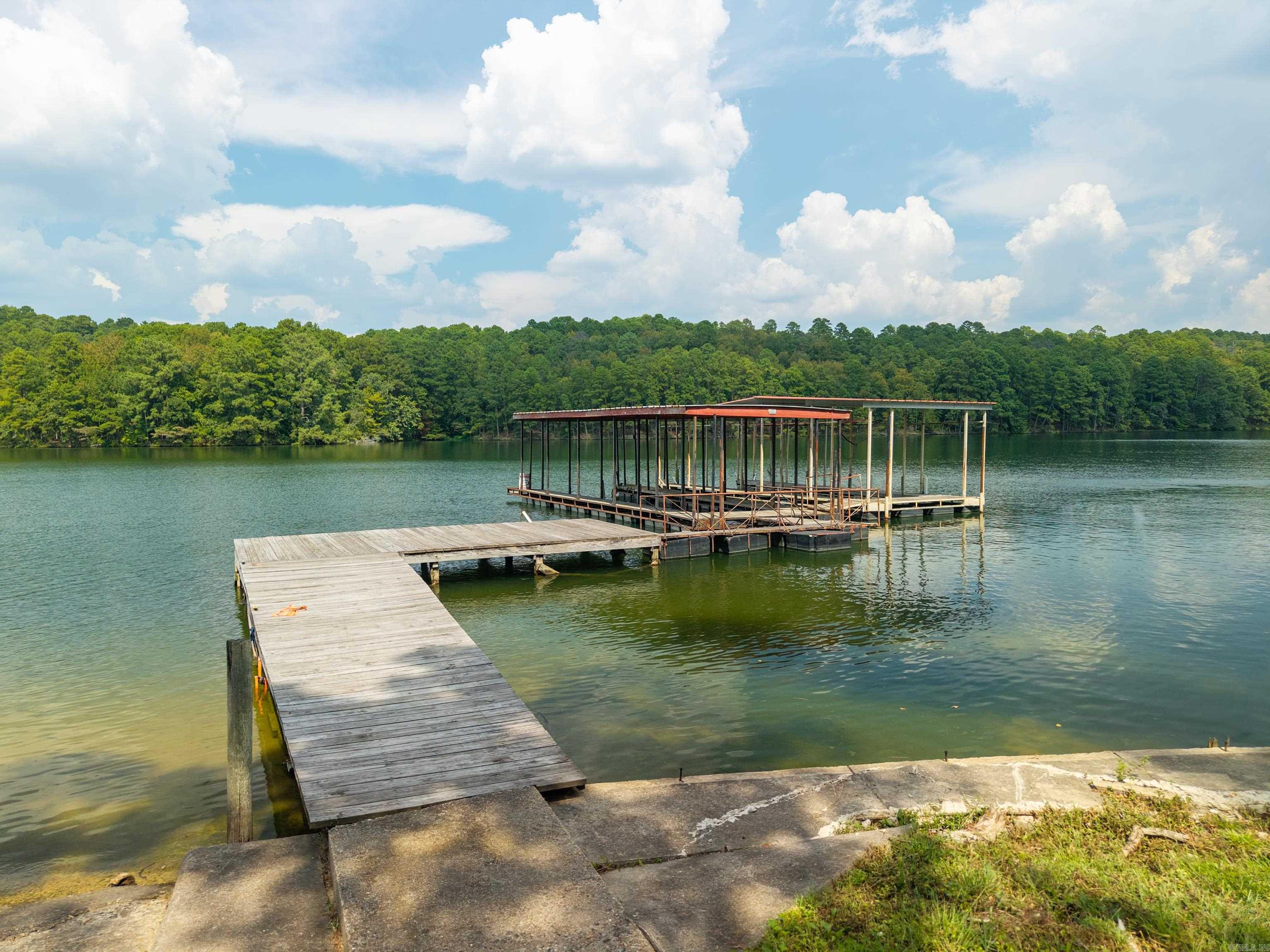 Arkridge Lake Estates - Land