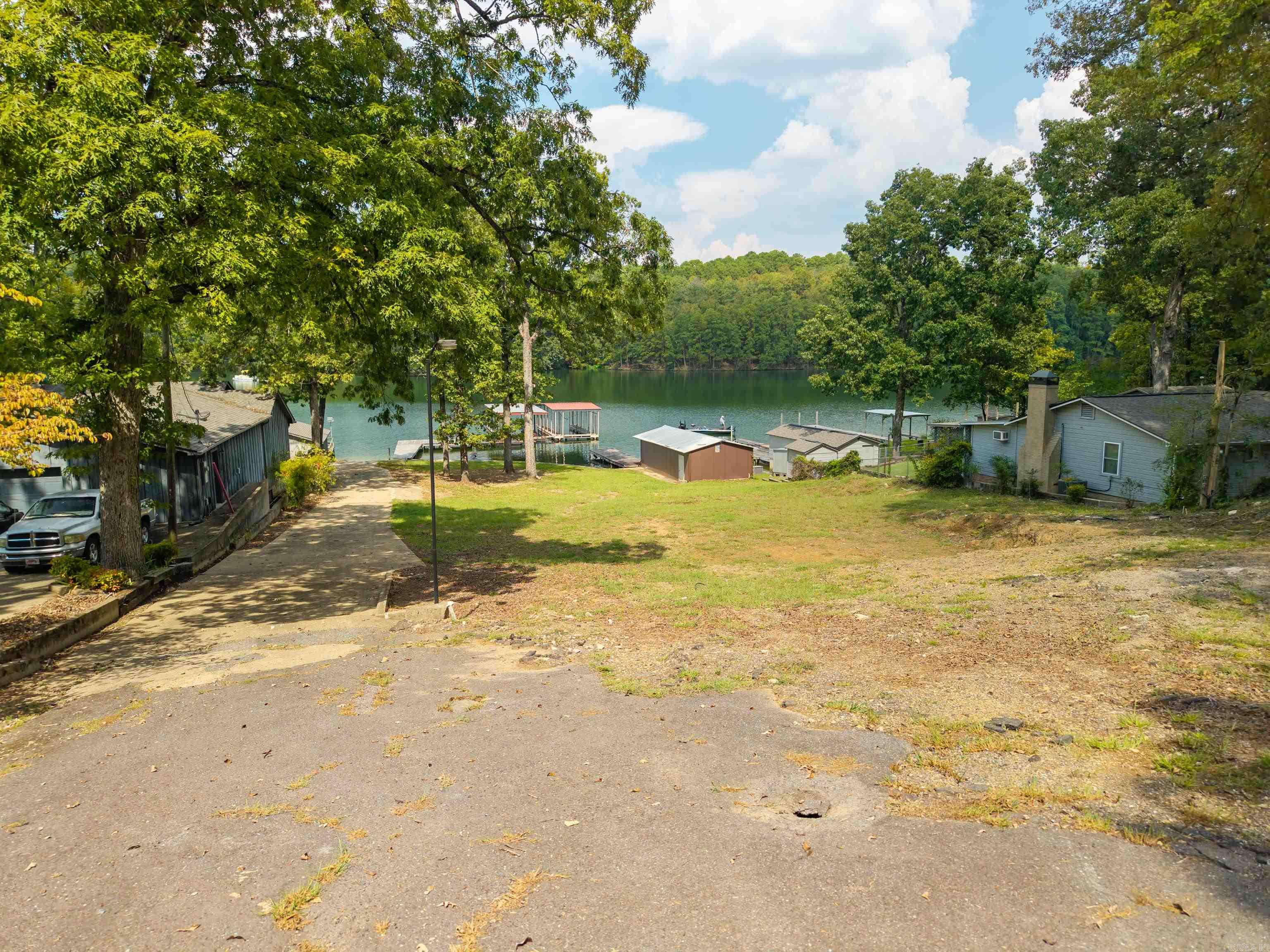 Arkridge Lake Estates - Land