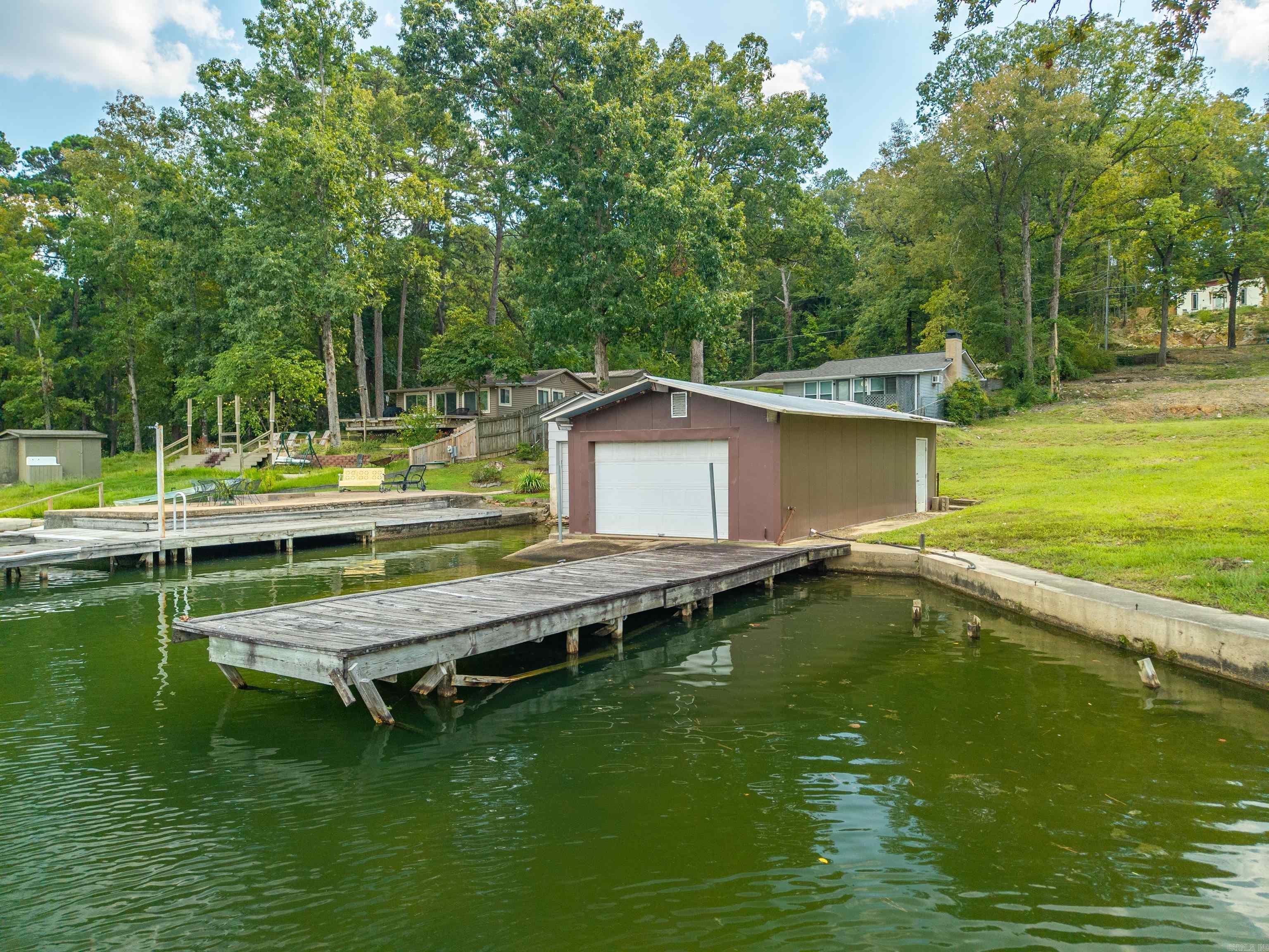 Arkridge Lake Estates - Land