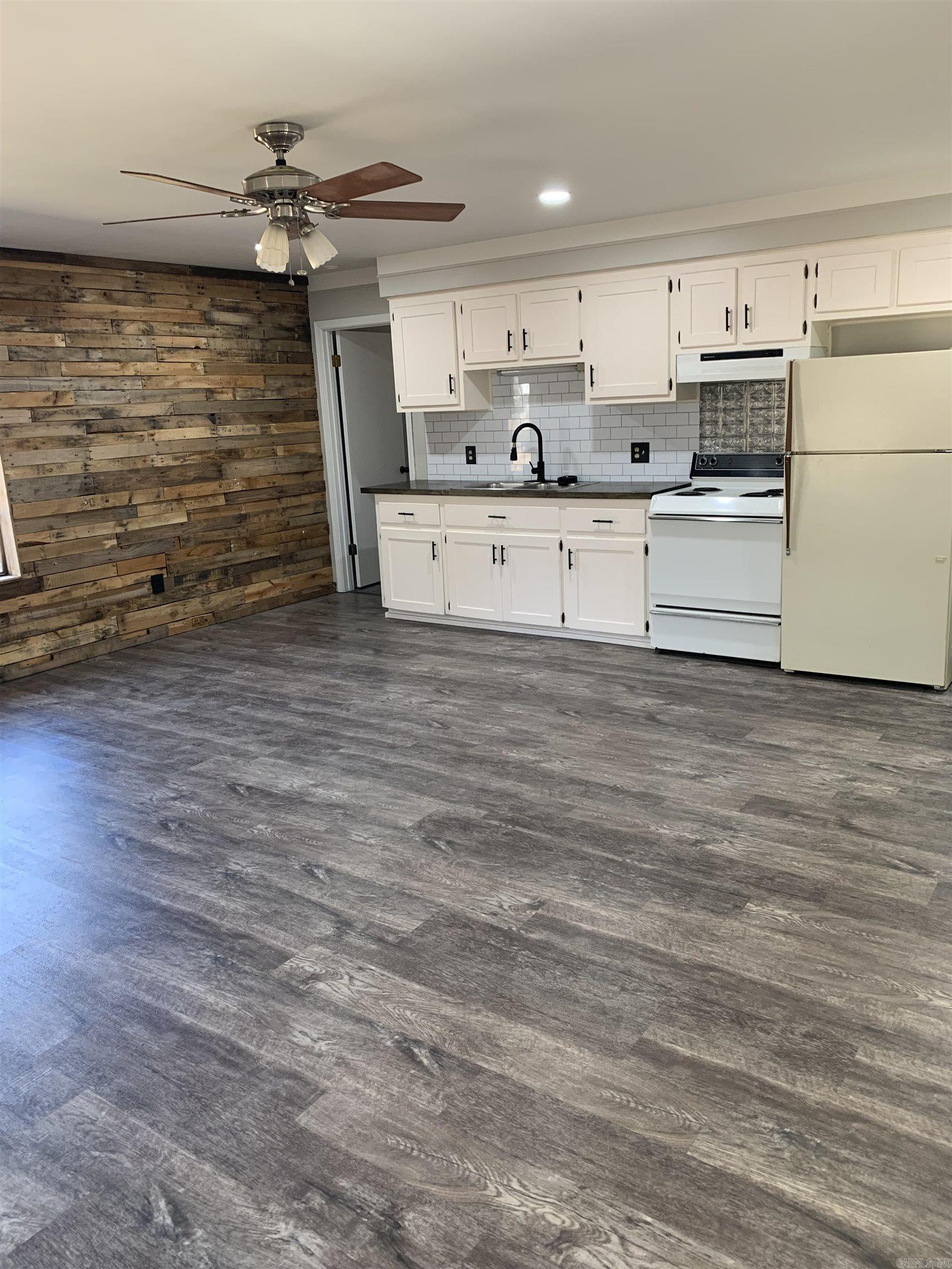 Dennis - Residential